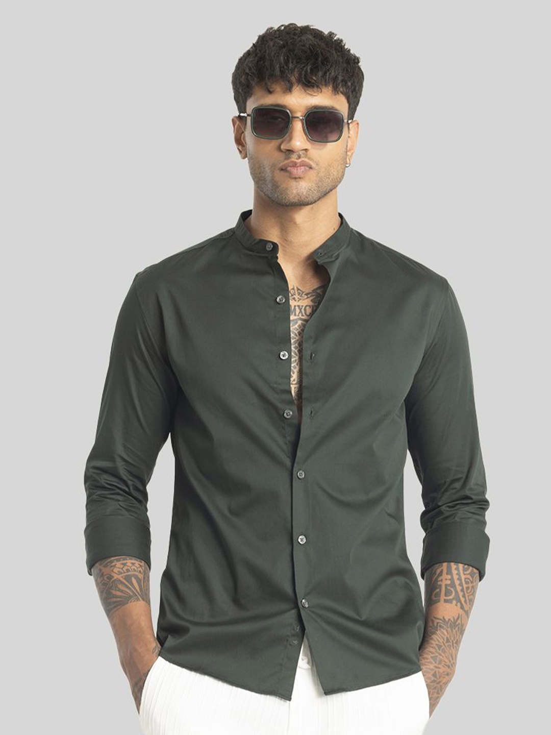 

Snitch Men Smart Slim Fit Solid Band Collar Formal Shirt, Green