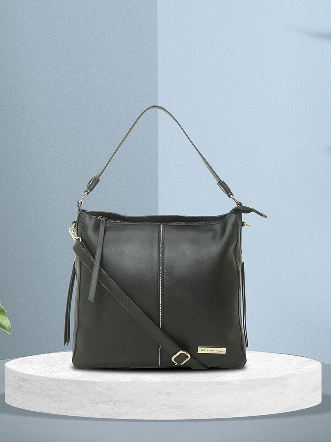 

Mast & Harbour Structured Shoulder Bag, Black