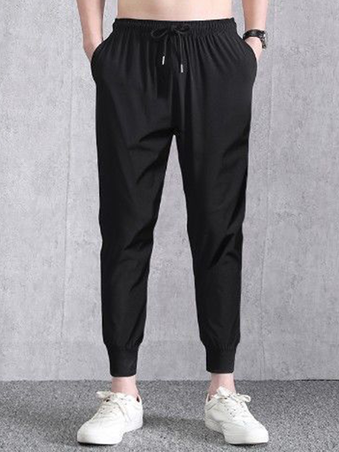 

StyleCast Men Mid-Rise Slim-Fit Joggers, Black