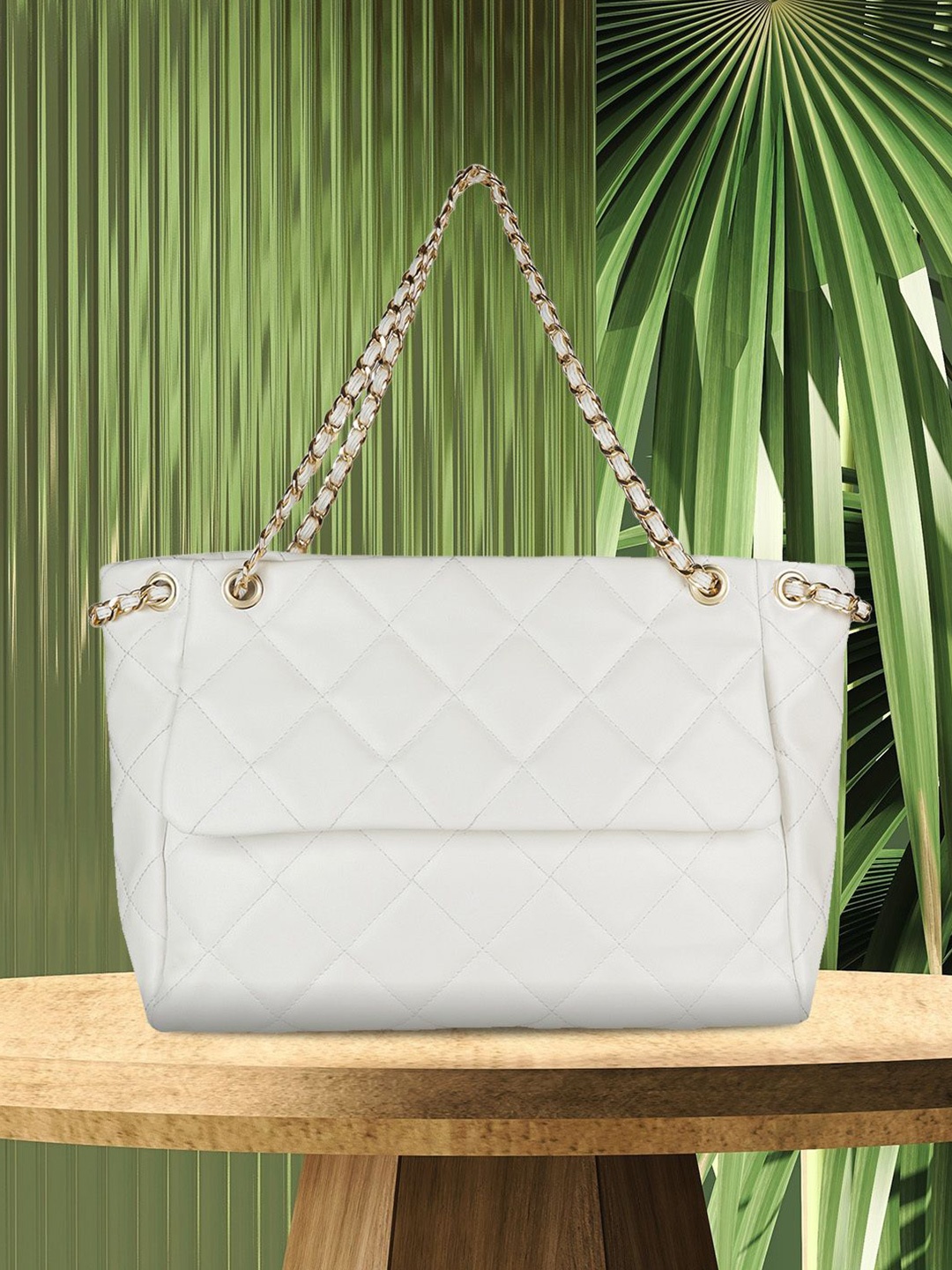 

MINI WESST Women Swagger Quilted Detail Shoulder Bag, White