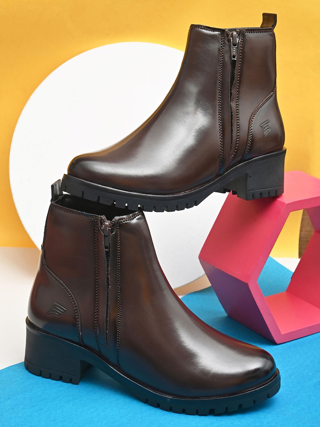

The Roadster Lifestyle Co Women Block Heeled Regular Boots, Brown