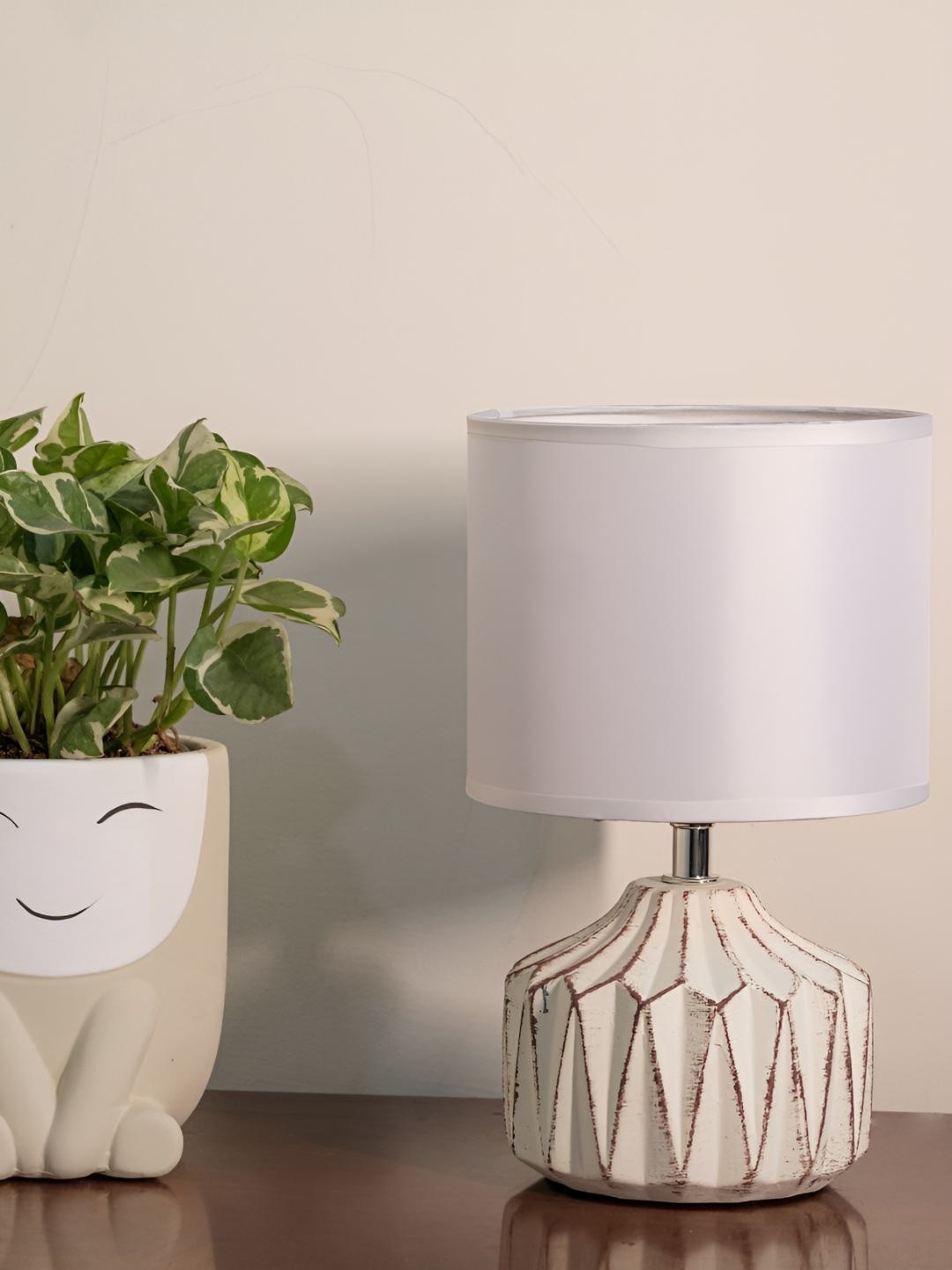 

CORAL TREE White Textured Ceramic Cylindrical Shaped Table Lamp