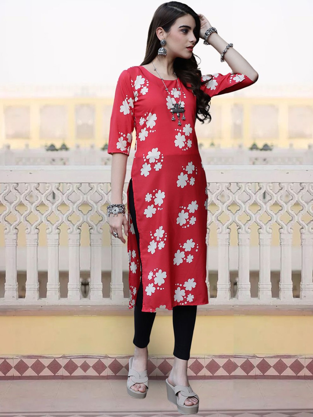 

7Threads Floral Printed Round Neck Crepe Straight Kurta, Red