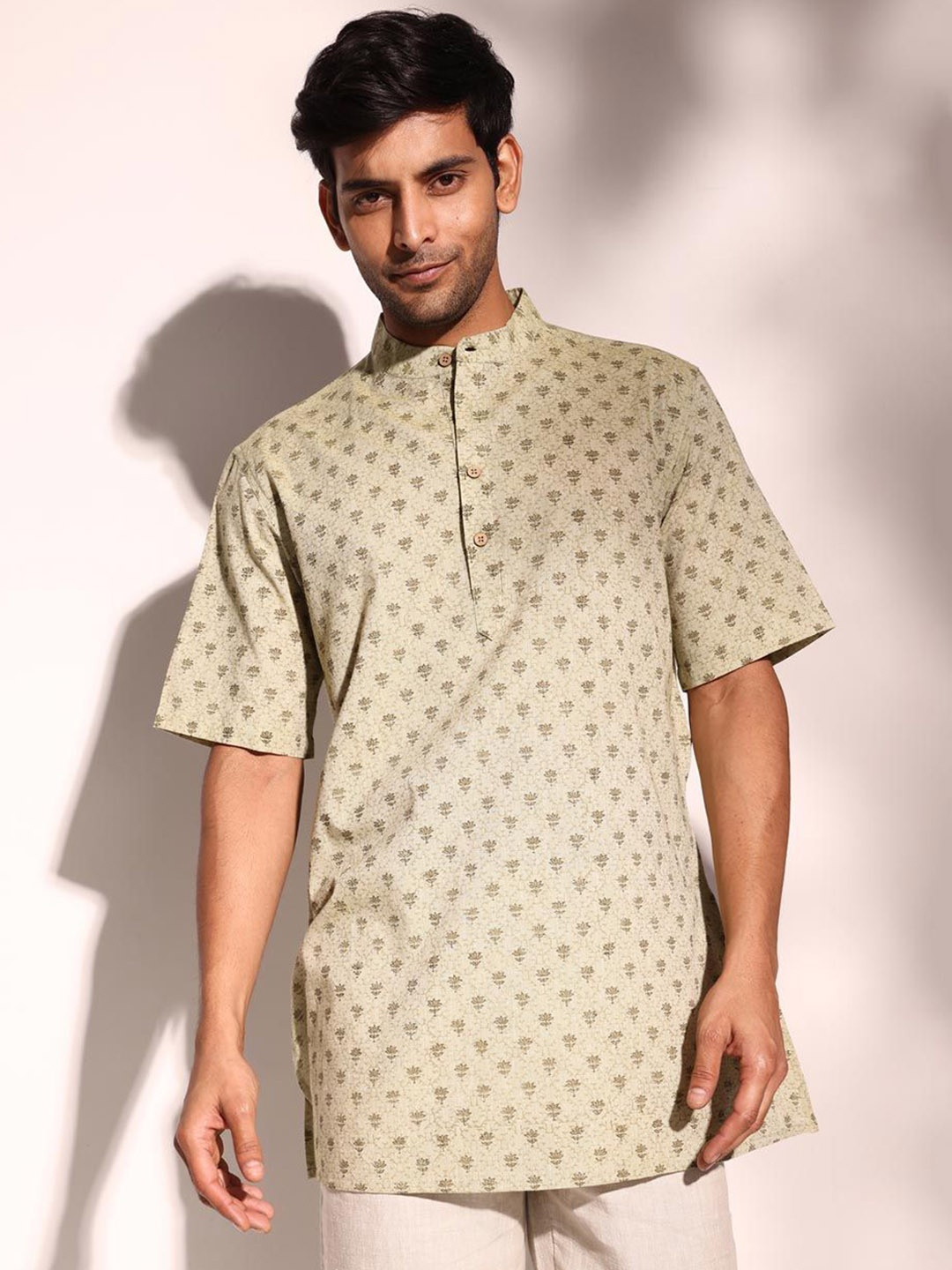 

Fabindia Ethnic Motifs Printed Band Collar Pure Cotton Straight Kurta, Green