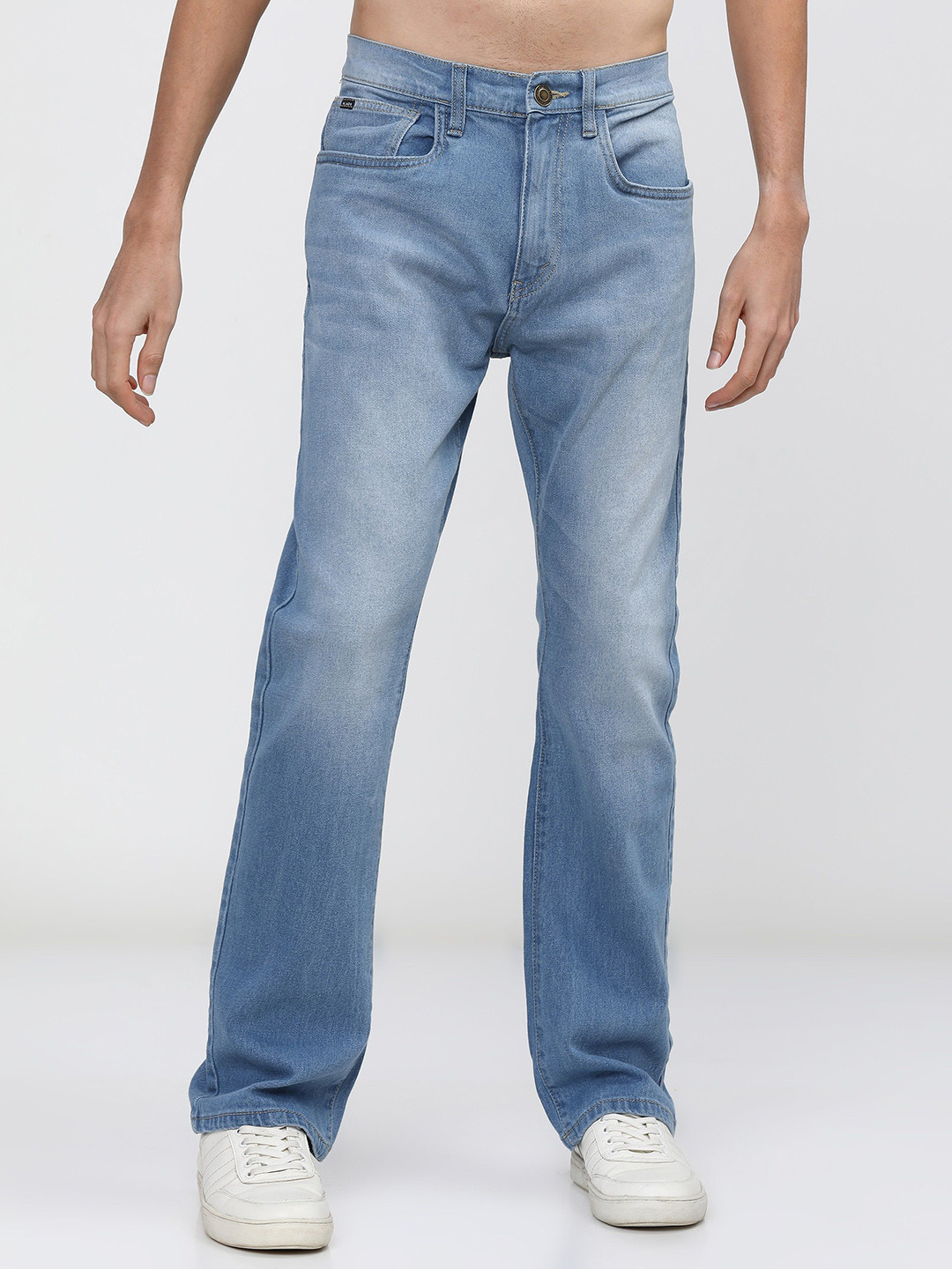 

HIGHLANDER Men Bootcut Heavy Fade Stretchable Jeans, Blue