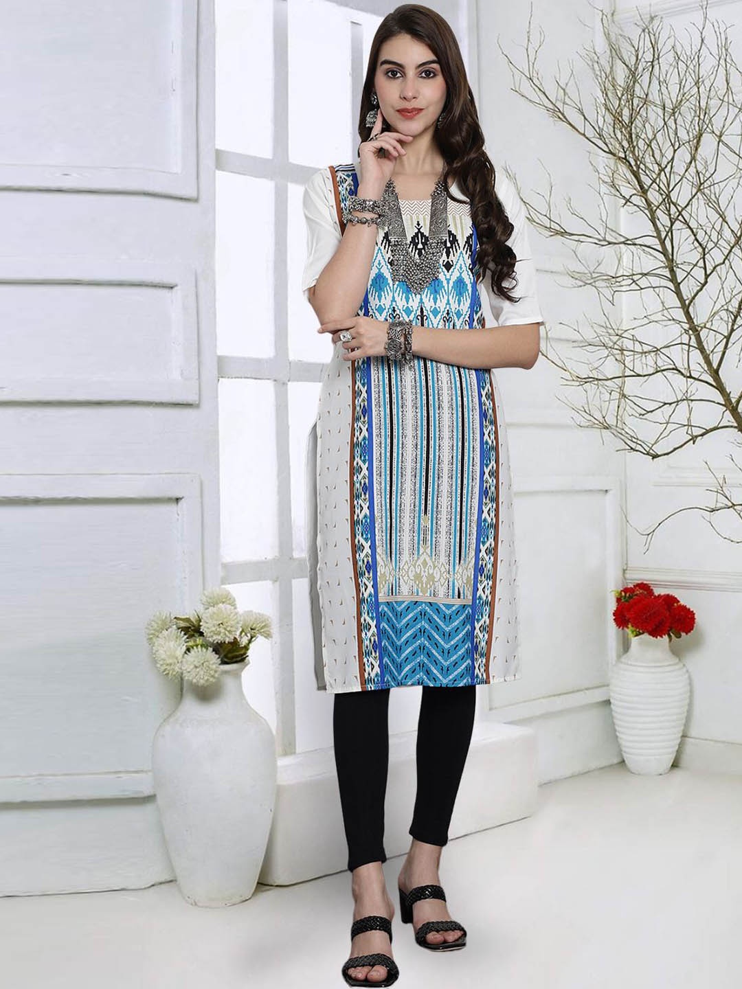 

7Threads Geometric Printed Round Neck Straight Kurta, White