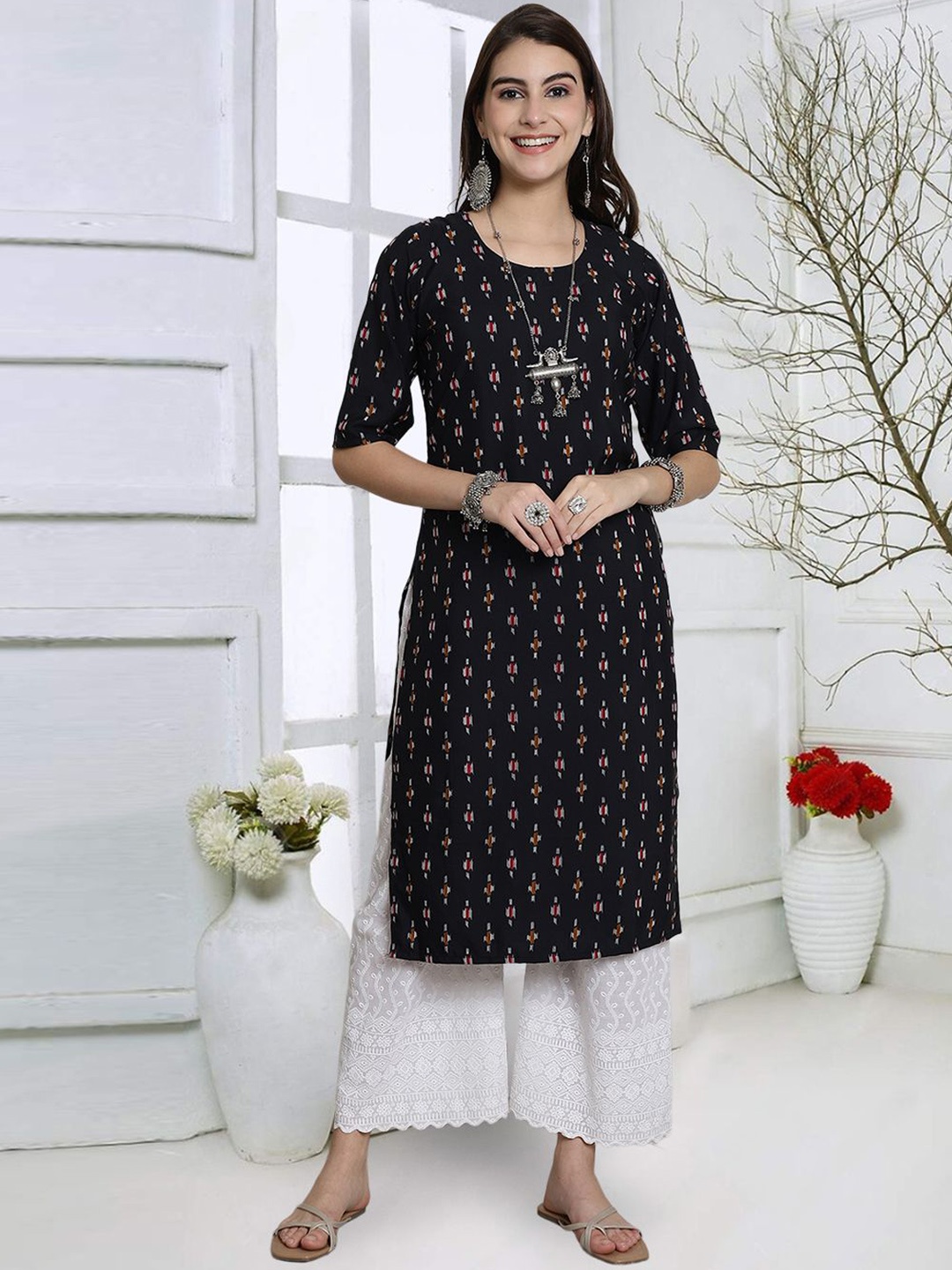 

7Threads Geometric Printed Round Neck Straight Kurta, Black