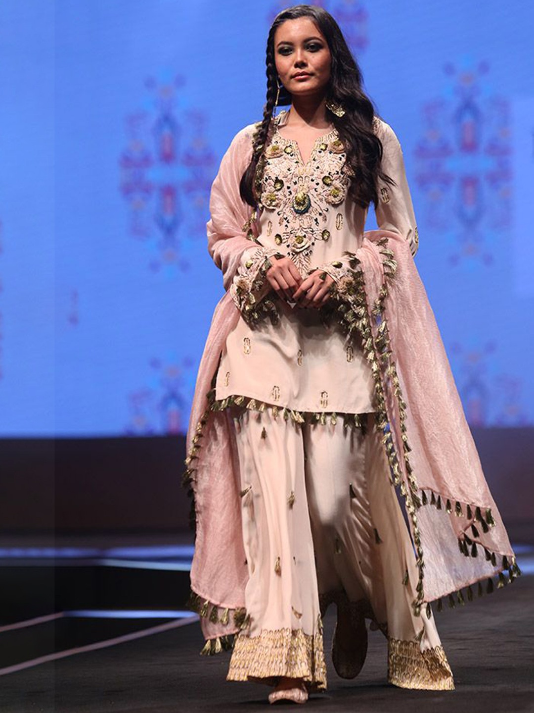 

Payal Singhal Ethnic Motifs Embroidered Notch Neck Kurta with Palazzos & Dupatta, Pink