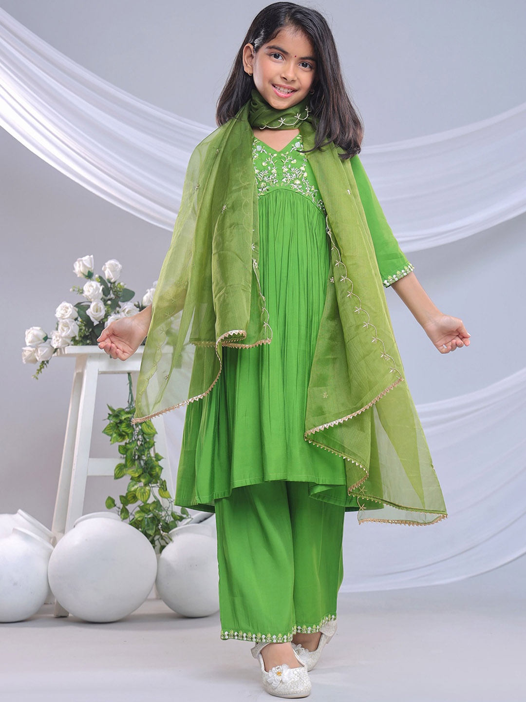 

misbis Girls Floral Embroidered Thread Work Empire Anarkali Kurta With Palazzos & Dupatta, Green