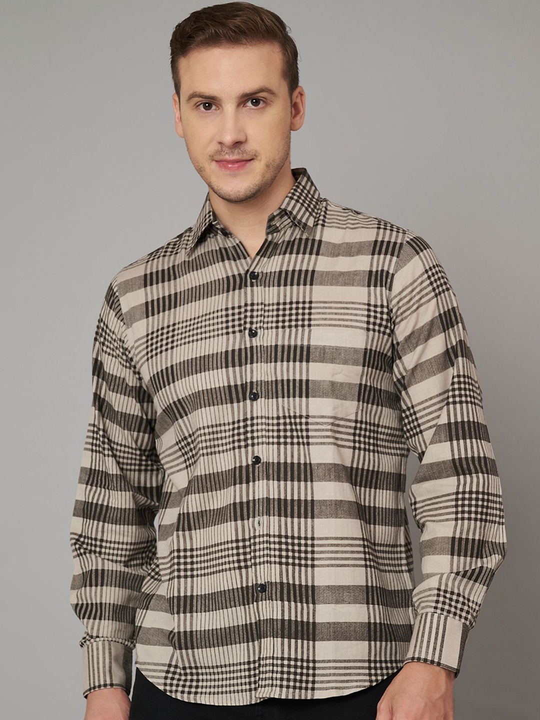 

FABRIC FITOOR Men Relaxed Spread Collar Checked Cotton Casual Shirt, Grey