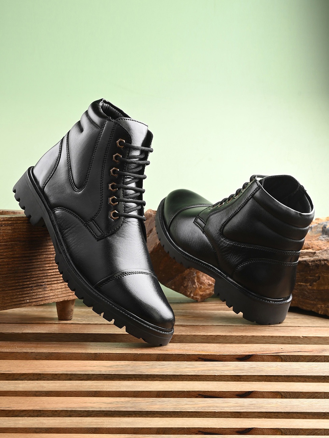 

Layasa Men Leather Lace-Ups Casual Winter Boots, Black