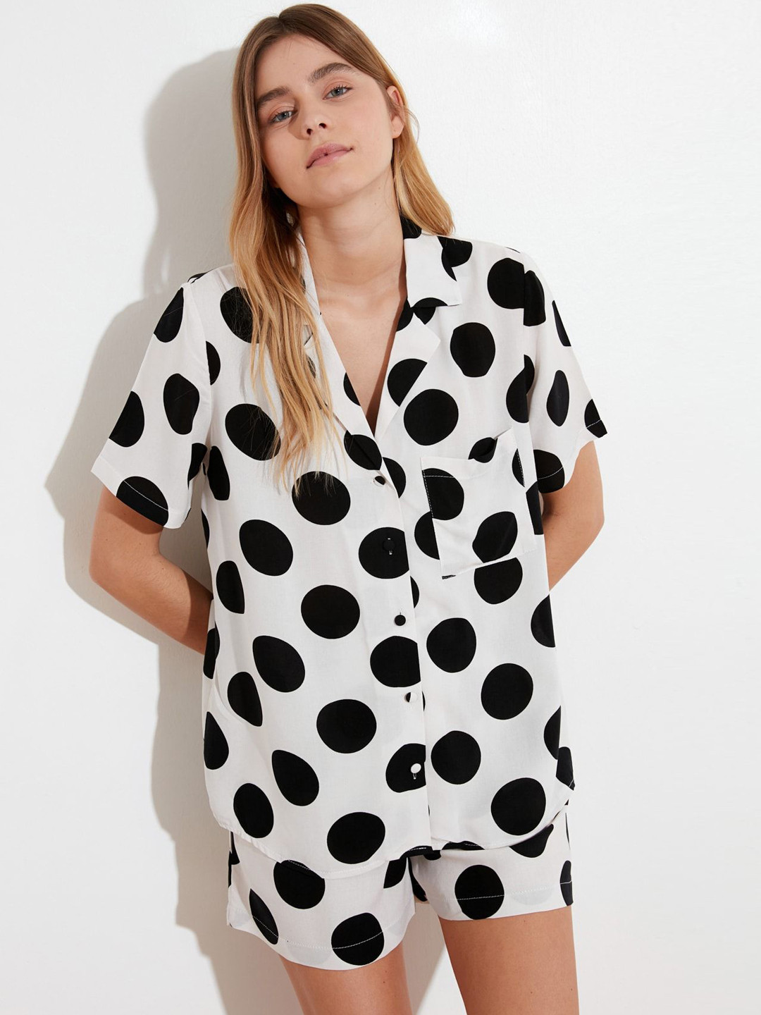 

Trendyol Women Printed Night suit, White