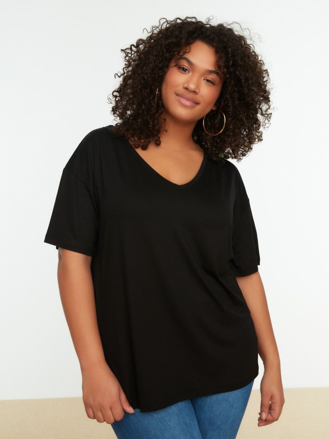 

Trendyol Women Solid V-Neck T-Shirt, White