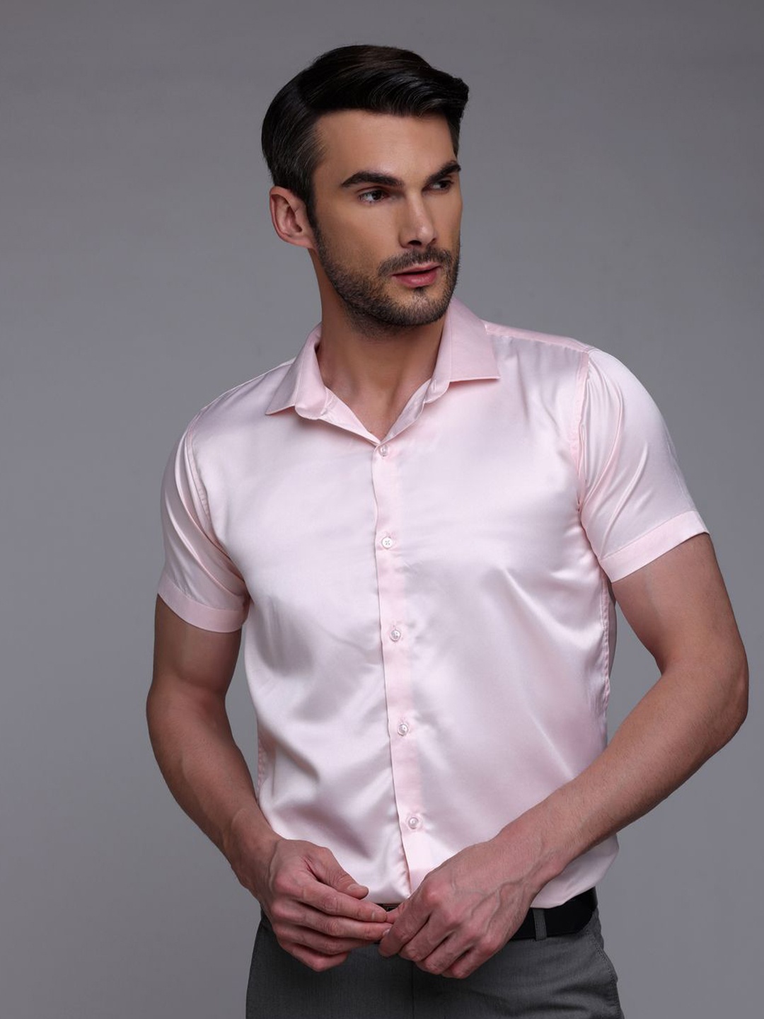 

FILO HEVIS Men Classic Spread Collar Solid Half Formal Shirt, Pink