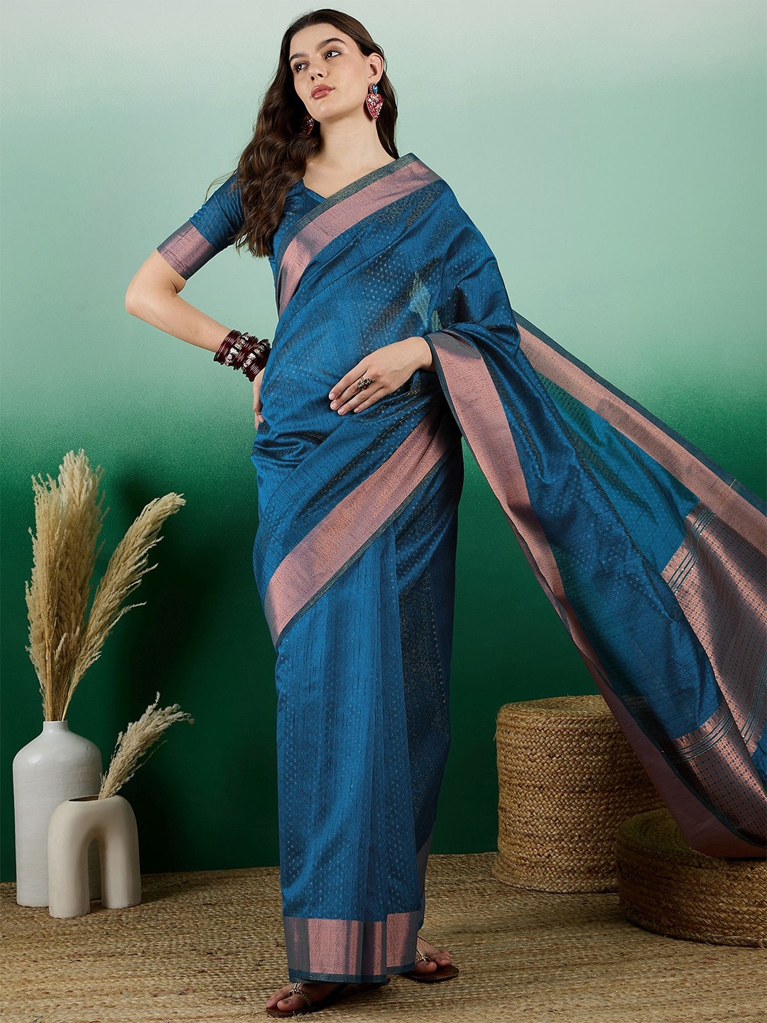 

SHADOW & SAINING Woven Design Zari Organza Banarasi Saree, Teal