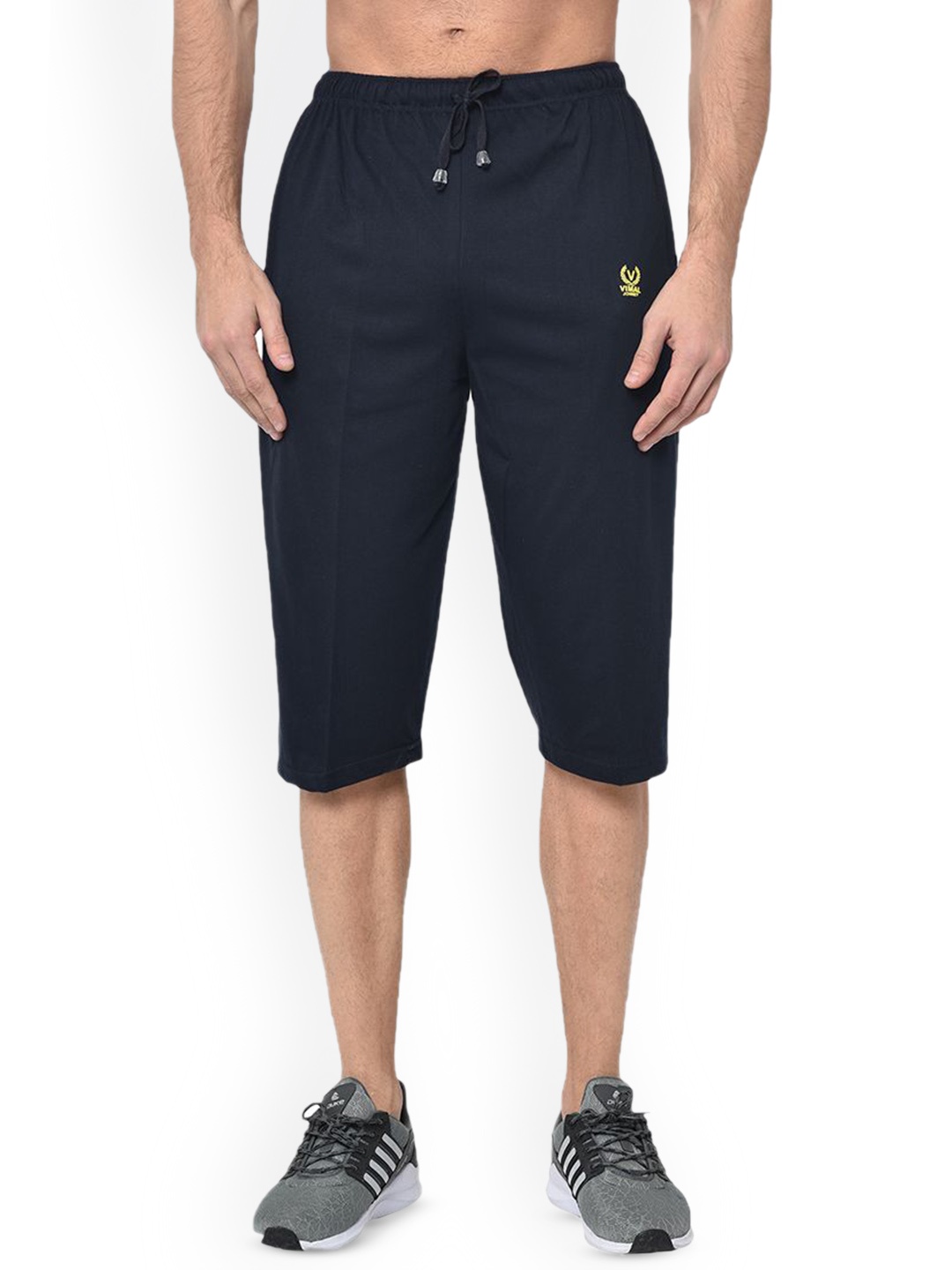 

VIMAL JONNEY Men Solid Capri, White