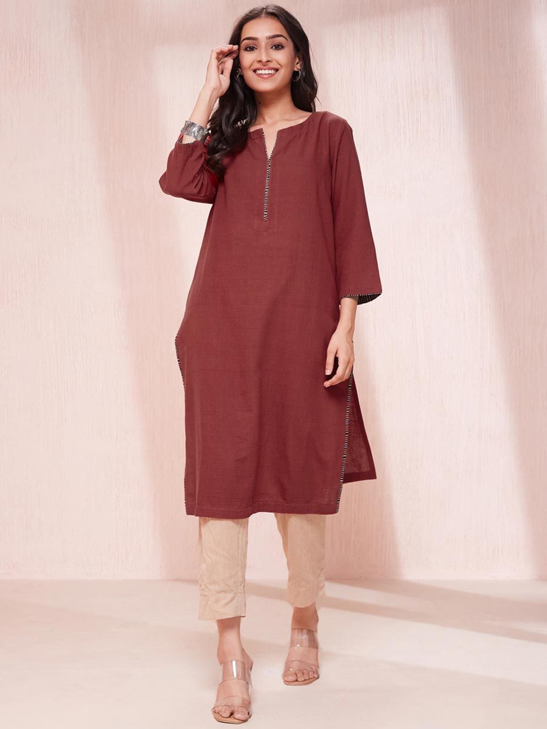 

Fabindia Round Neck Pure Cotton Straight Kurta, Maroon