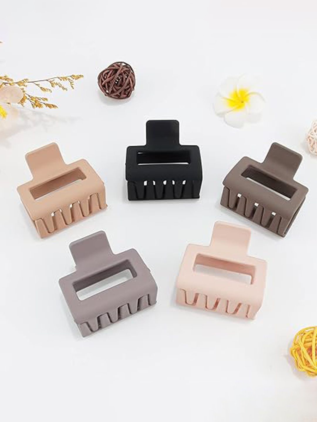 

Xivir Set Of 5 Women Claw Clips, Beige