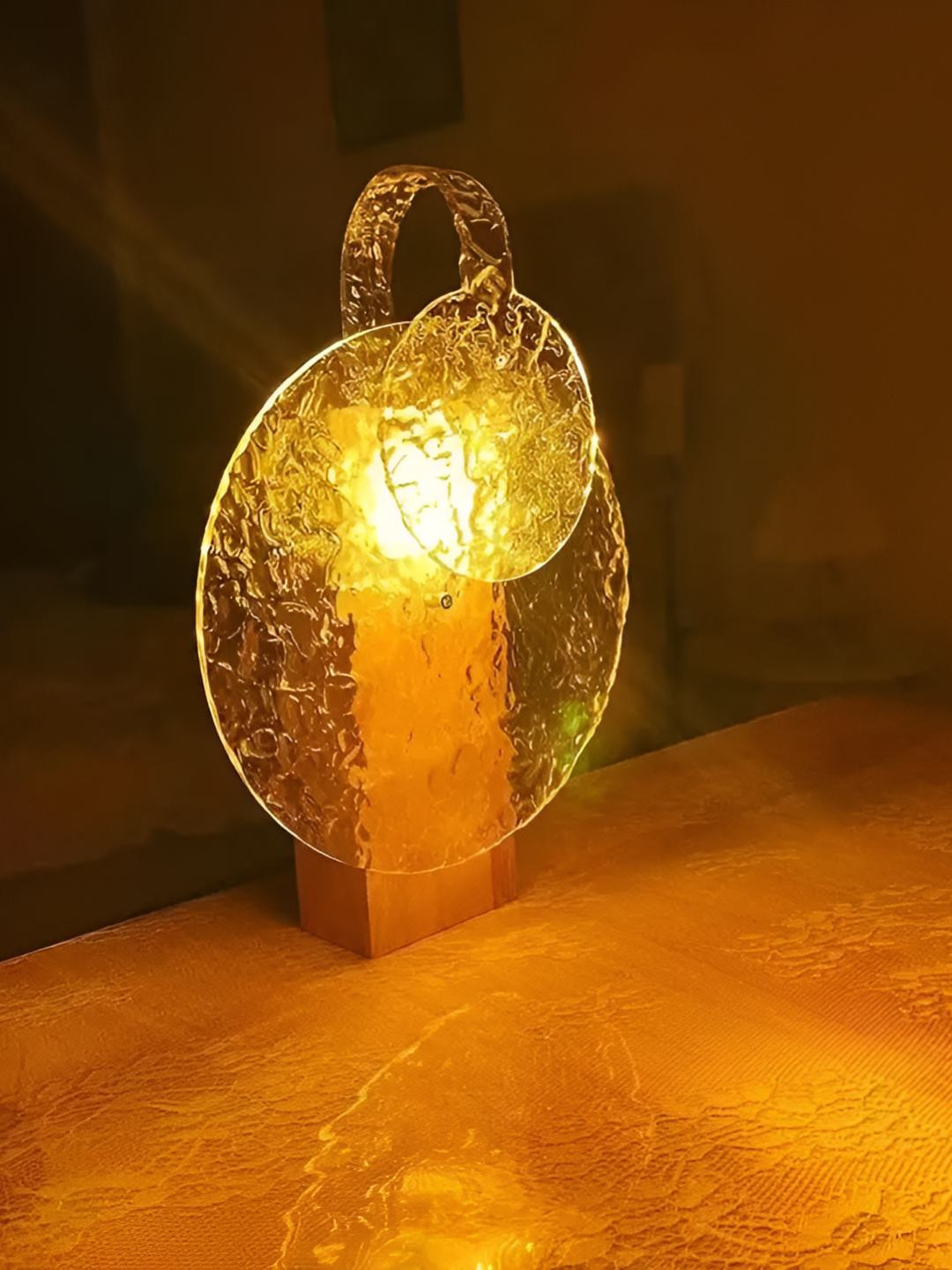 

CORAL TREE Transparent Textured Acrylic Spherical Table Lamp