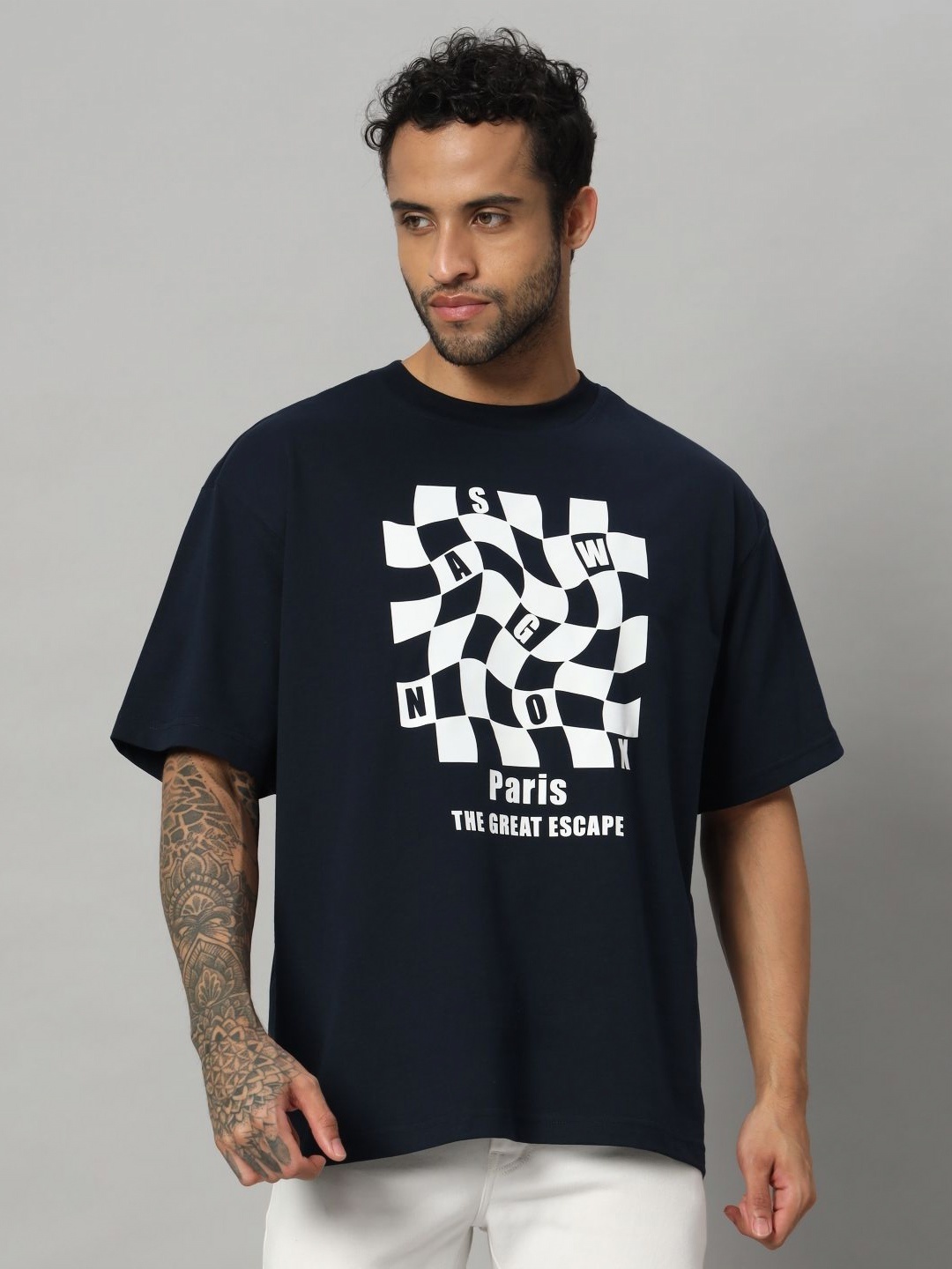 

SWAGNOX Men Typography Printed Applique T-shirt, Navy blue