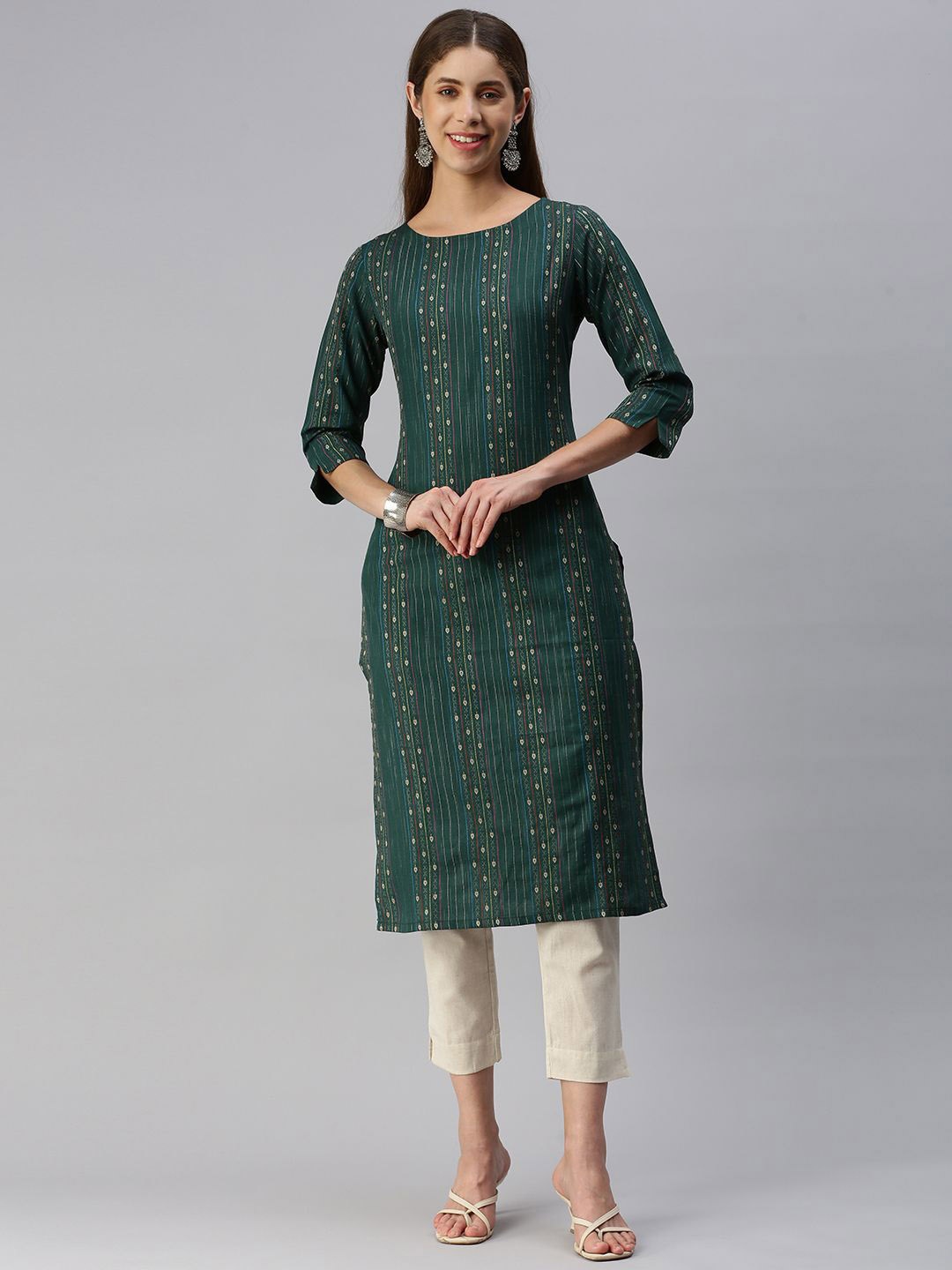 

HRITIKA Geometric Woven Design Straight Kurta, Green