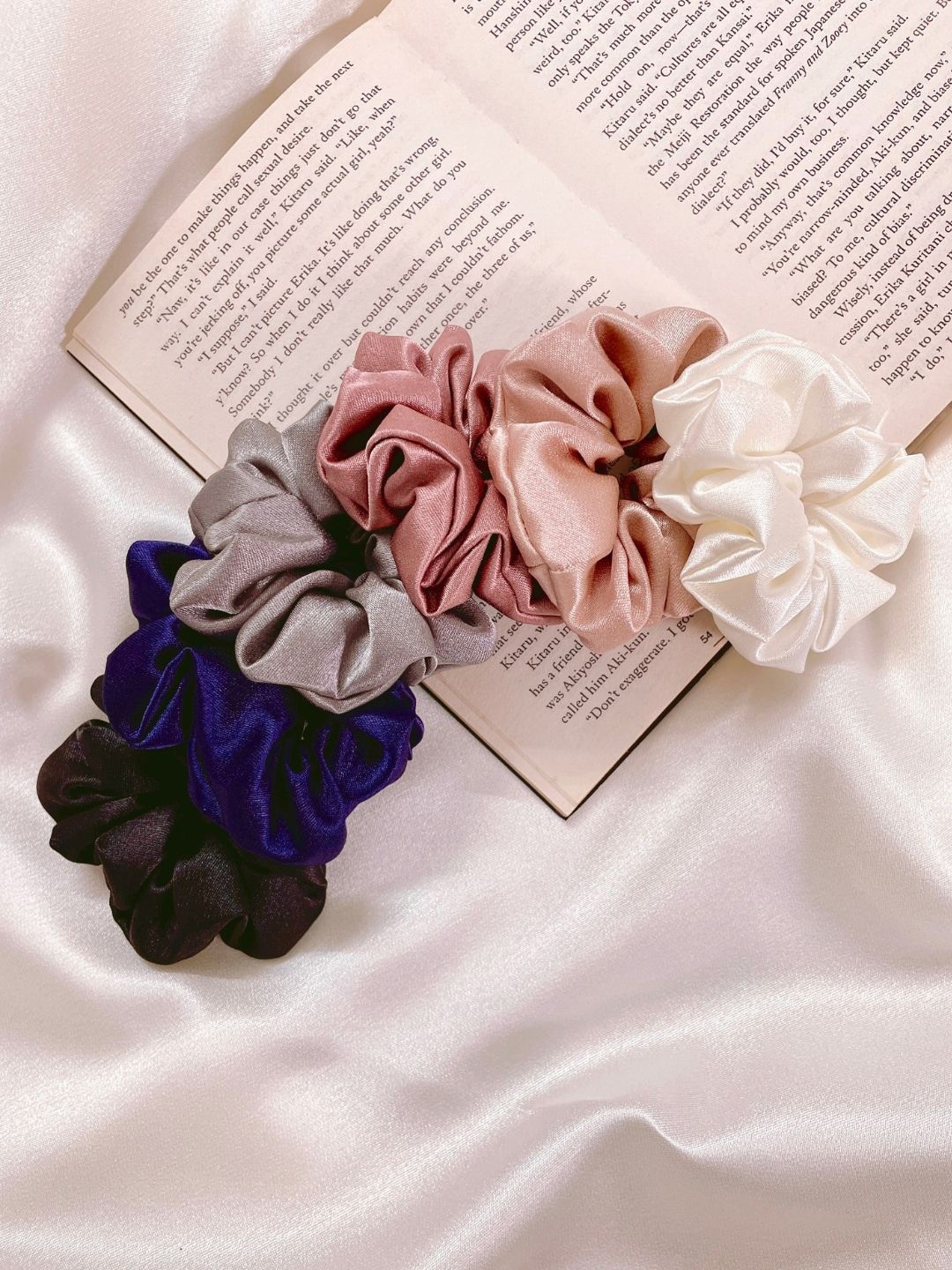 

Mueras Set Of 6 Satin Silk Scrunchies, White