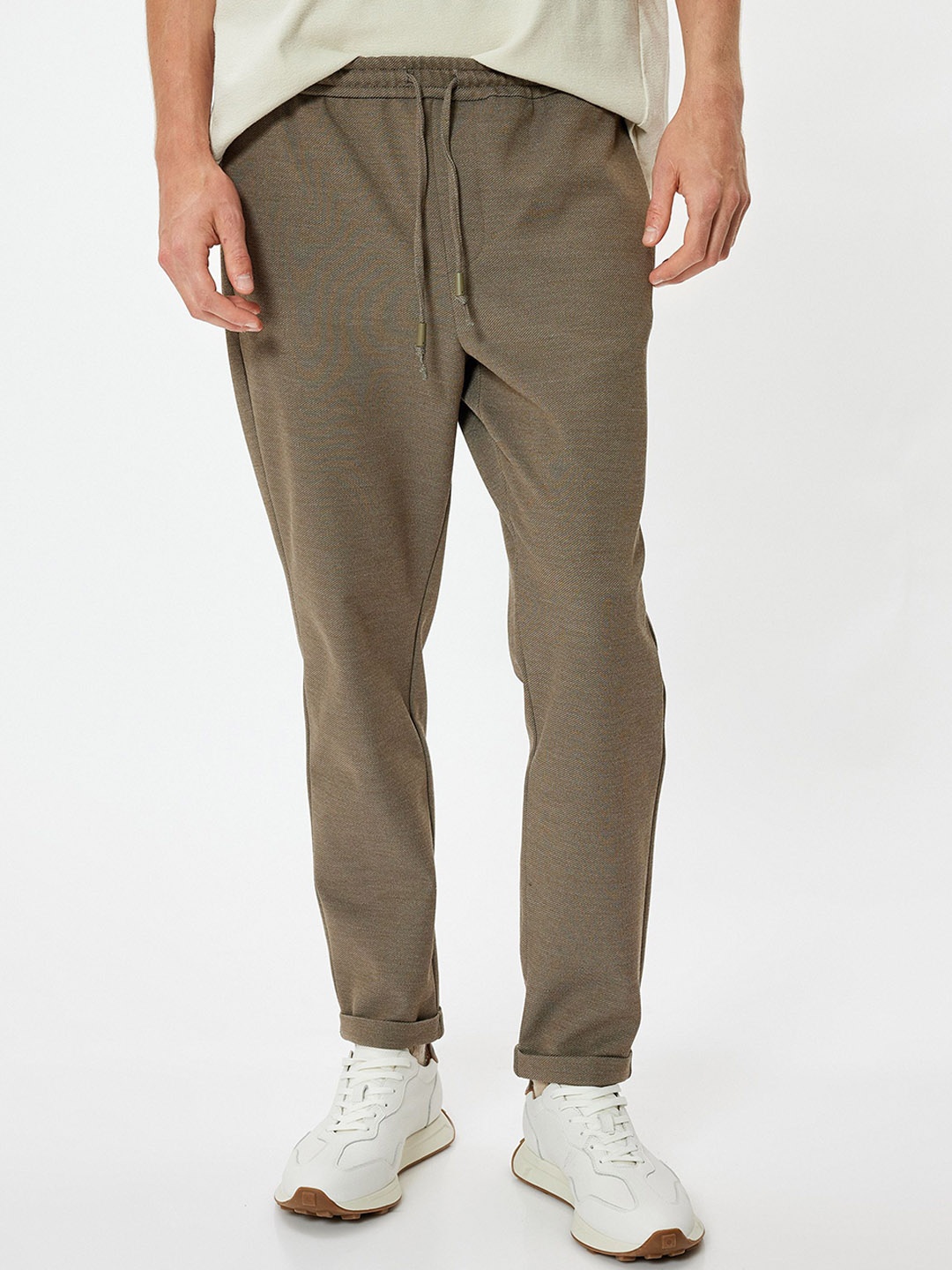 

Koton Men Mid-Rise Trousers, Olive