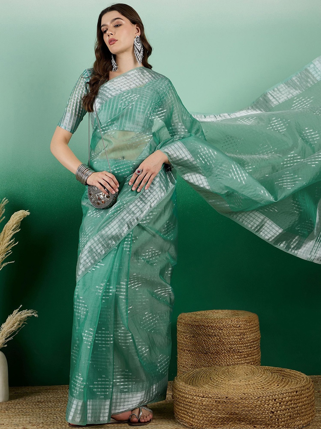 

SHADOW & SAINING Woven Design Zari Organza Banarasi Saree, Sea green