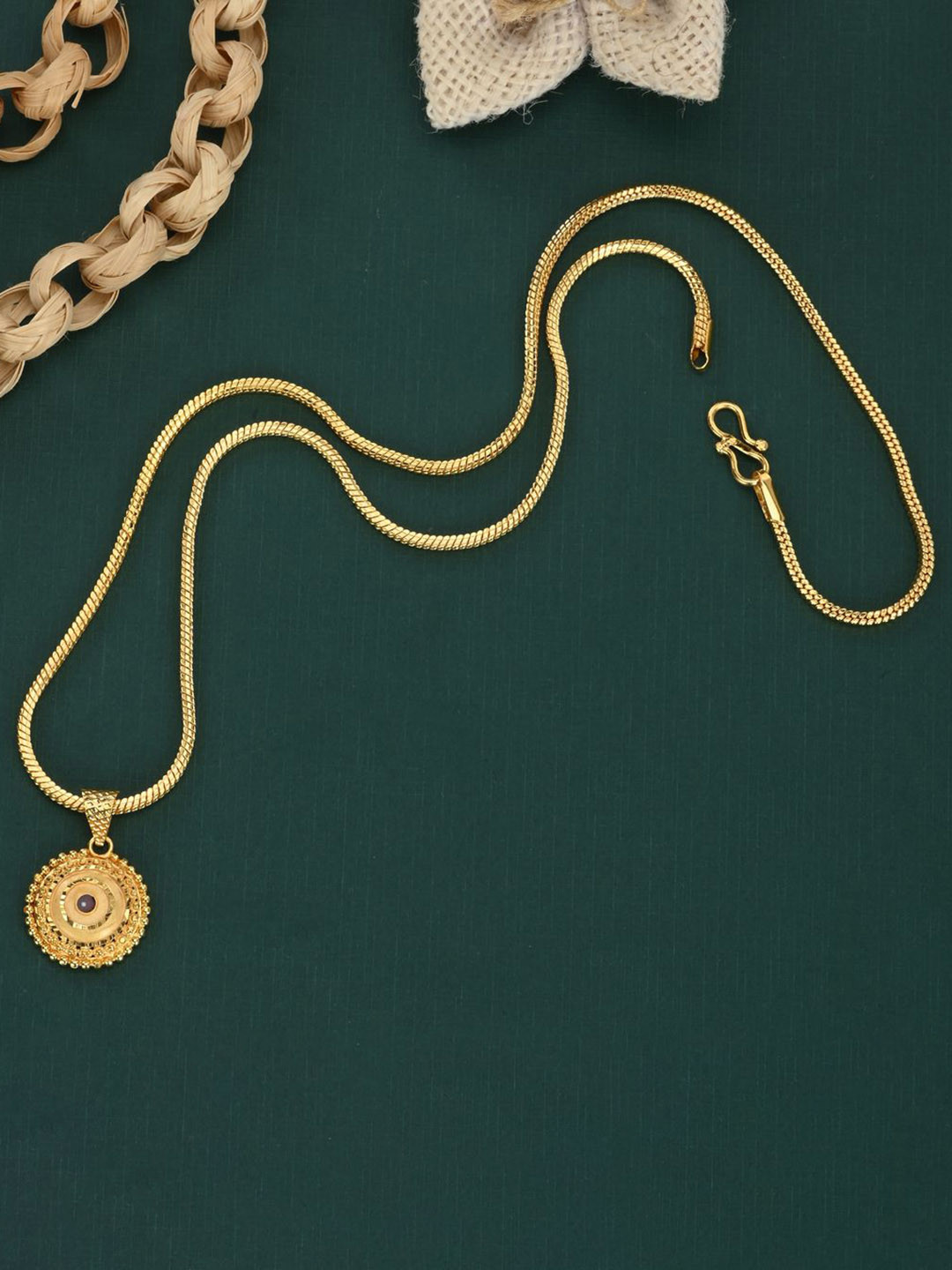 

AanyaCentric Gold-Plated Circular Brass Pendant With Chain