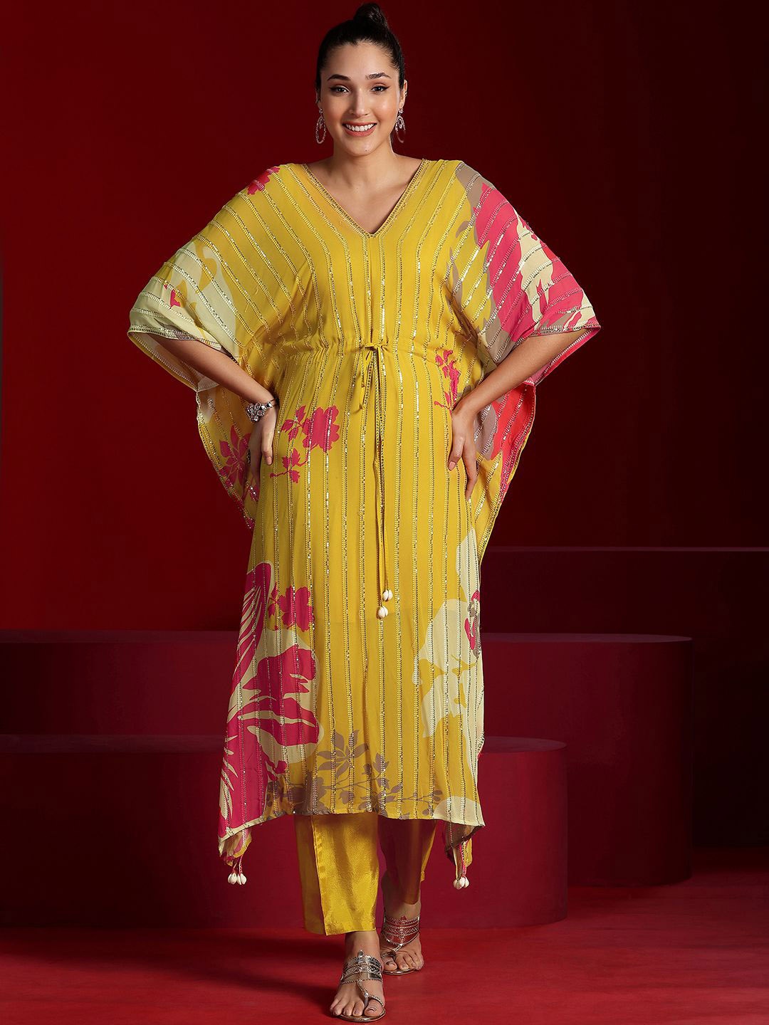 

Libas Art floral Printed V-Neck Sequinned Tunic With Palazzo & Inner, Yellow