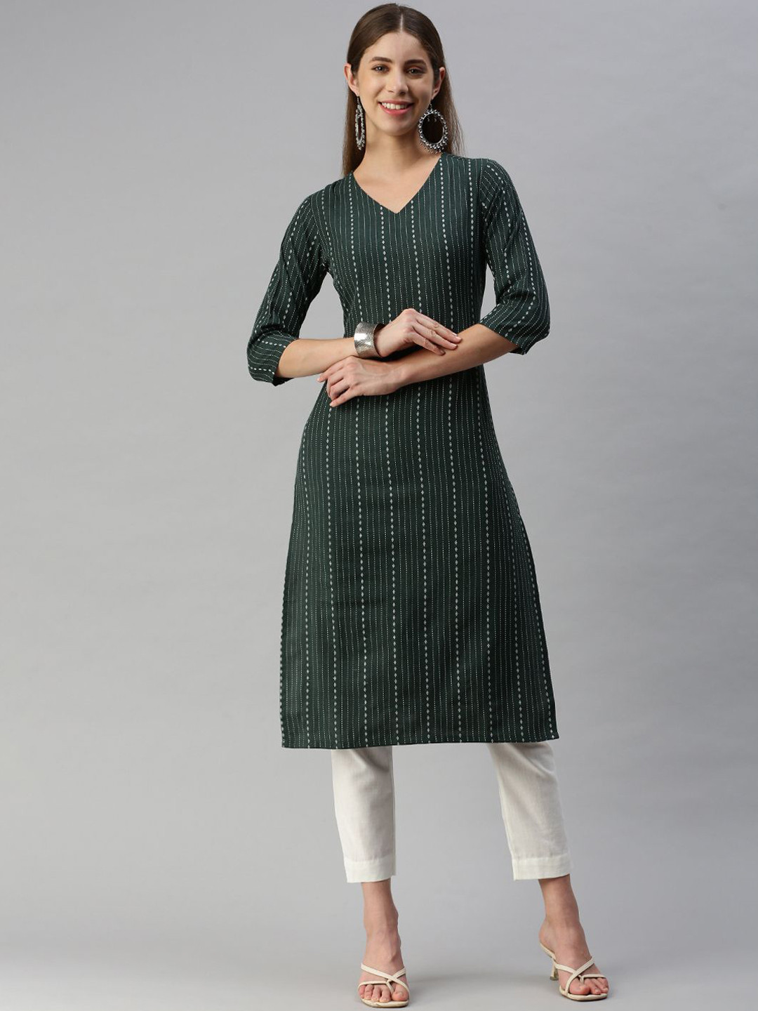 

KALINI Striped Kanta Work V Neck Straight Kurta, Green