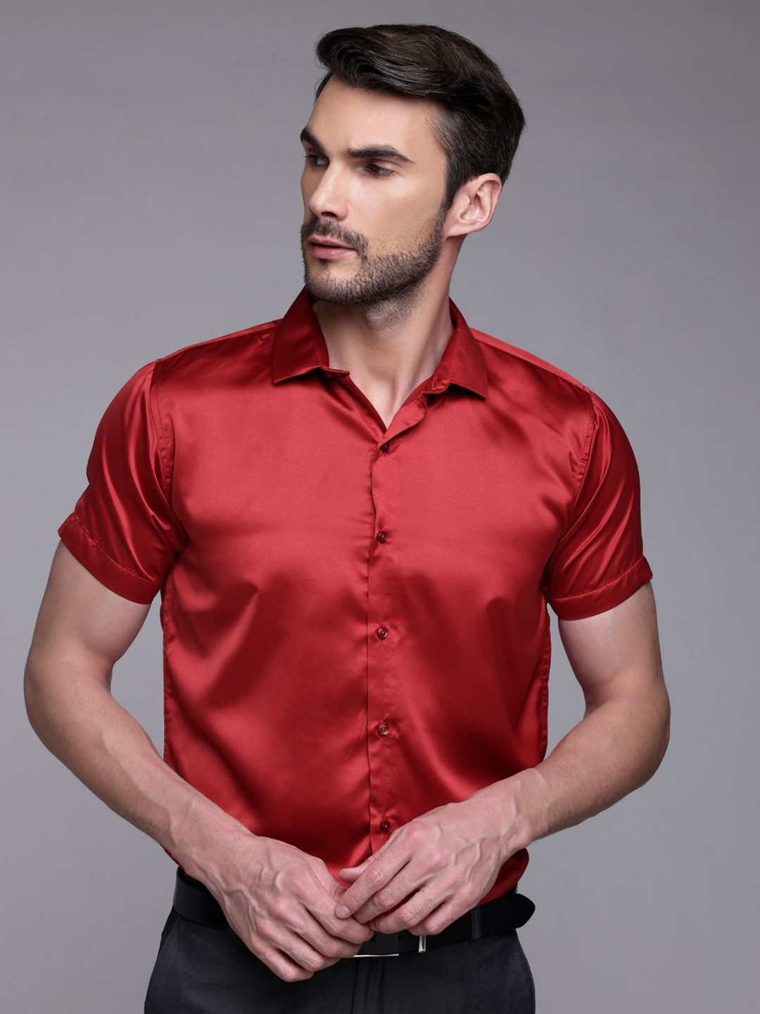 

FILO HEVIS Men Classic Spread Collar Solid Half Formal Shirt, Red