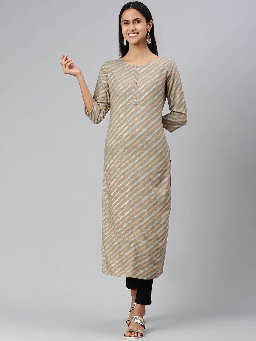 

KALINI Leheriya Printed Round Neck Straight Kurta, Grey