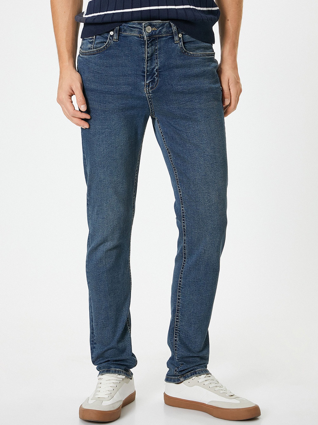 

Koton Men Slim Fit Chinos, Blue