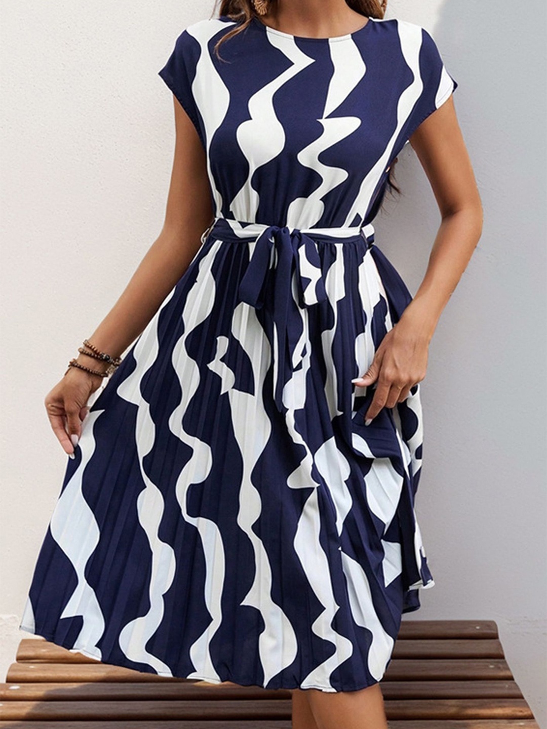 

LULU & SKY Women Print Fit & Flare Dress, Navy blue