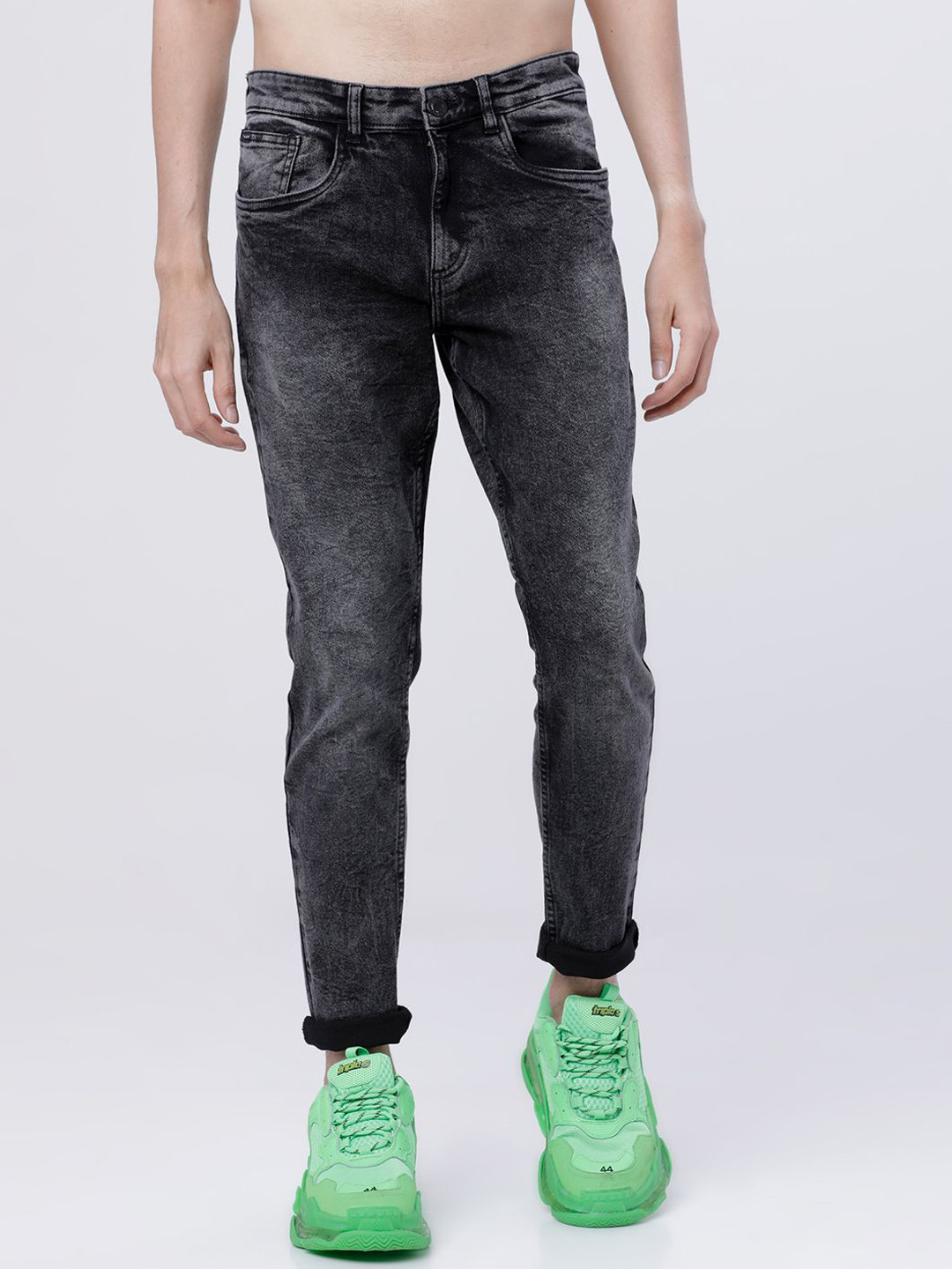 

HIGHLANDER Men Tapered Fit Heavy Fade Stretchable Jeans, Grey