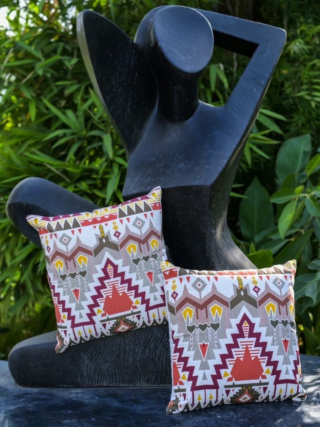 

ABSTRACT INDIA White & Red Geometric Cotton Square Cushion Cover