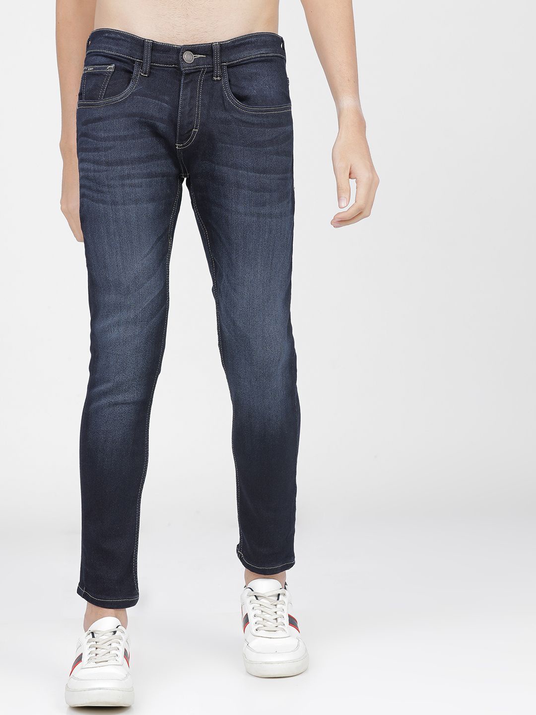 

HIGHLANDER Men Tapered Fit Heavy Fade Stretchable Jeans, Blue