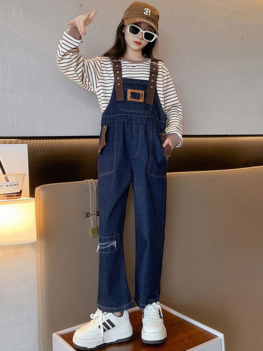 

INCLUD Girls Dungaree With Printed T-Shirt, Brown