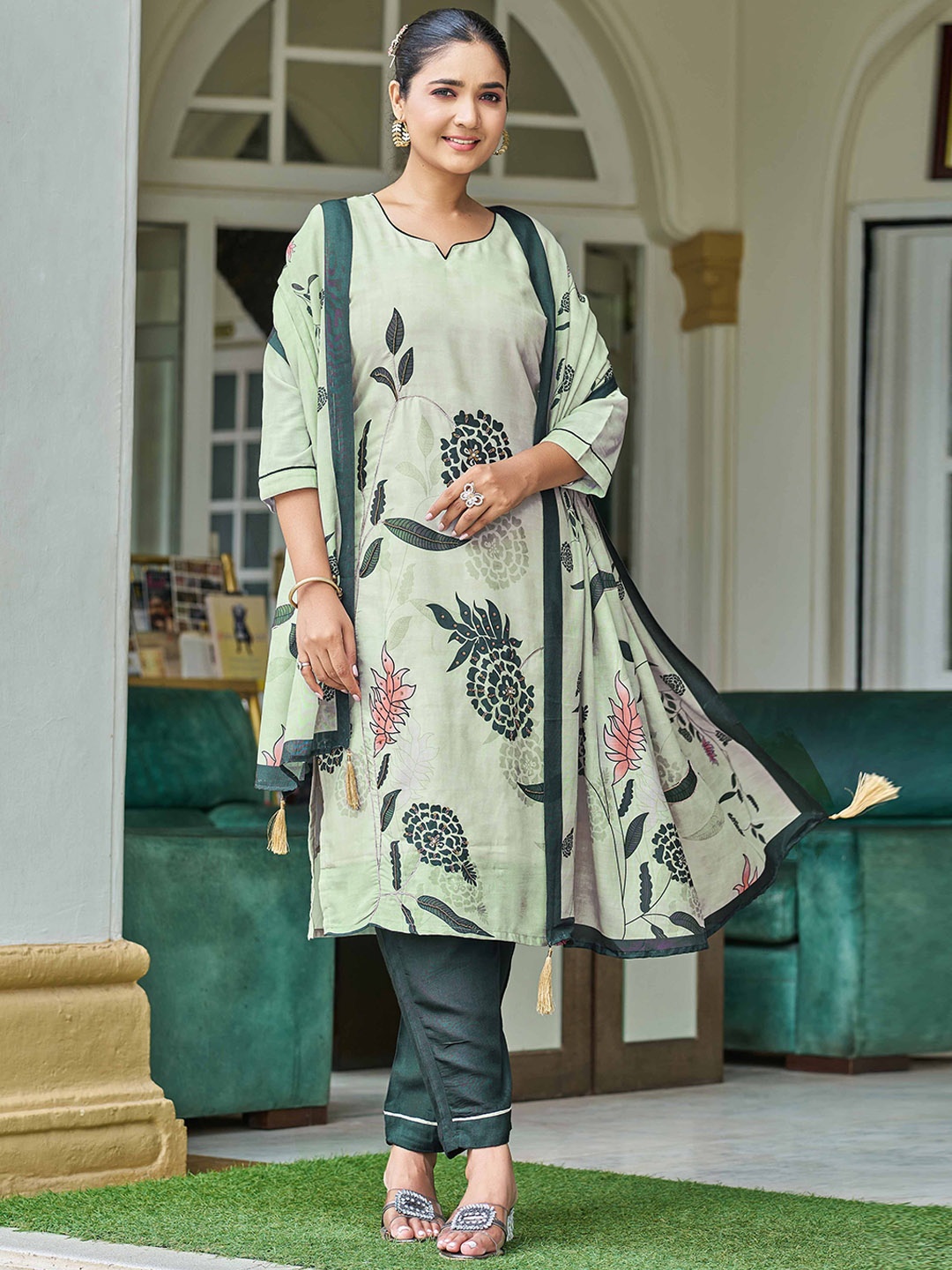 

TWINS LADY Floral Printed Beads and Stones Straight Kurta with Trousers & Dupatta, Olive