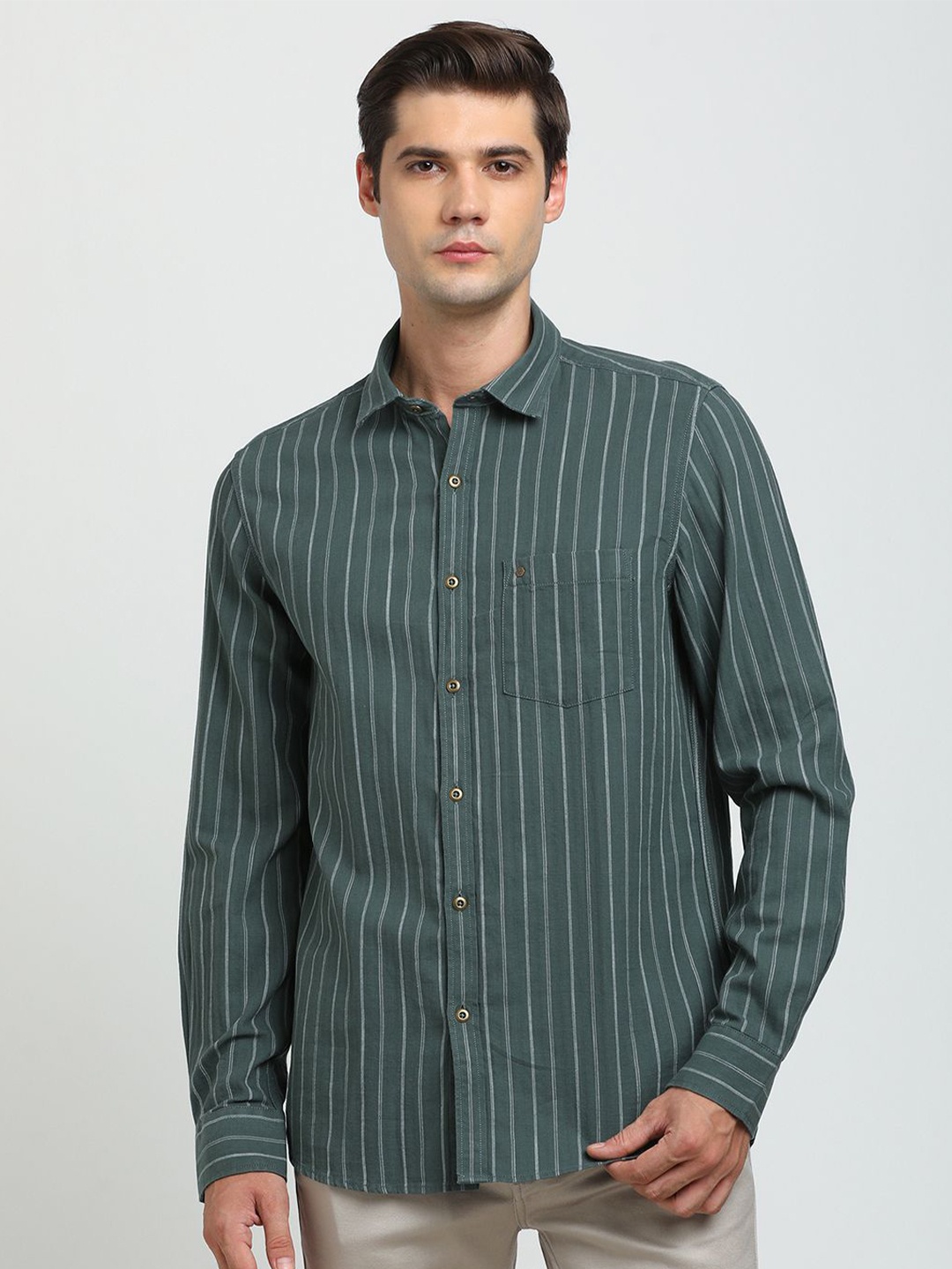 

Turtle Men Relaxed Spread Collar Striped Cotton Slim Fit Casual Shirt, Green