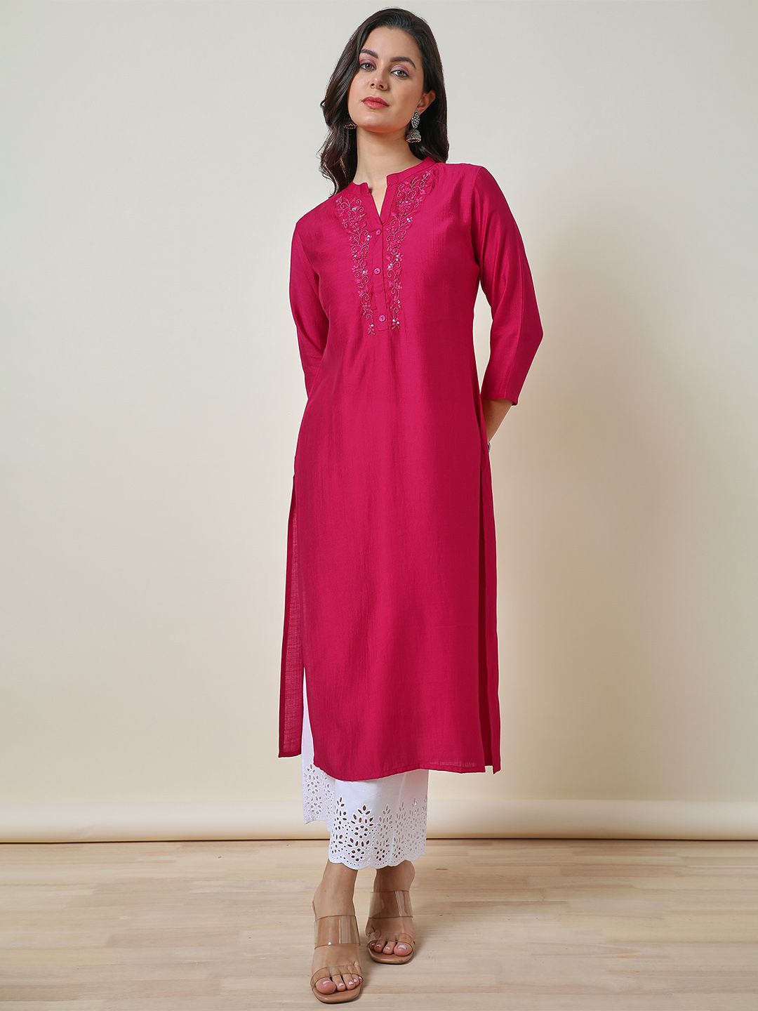 

Soch Fuchsia Pink Floral Yoke Design Mandarin Collar Sequinned Straight Kurta