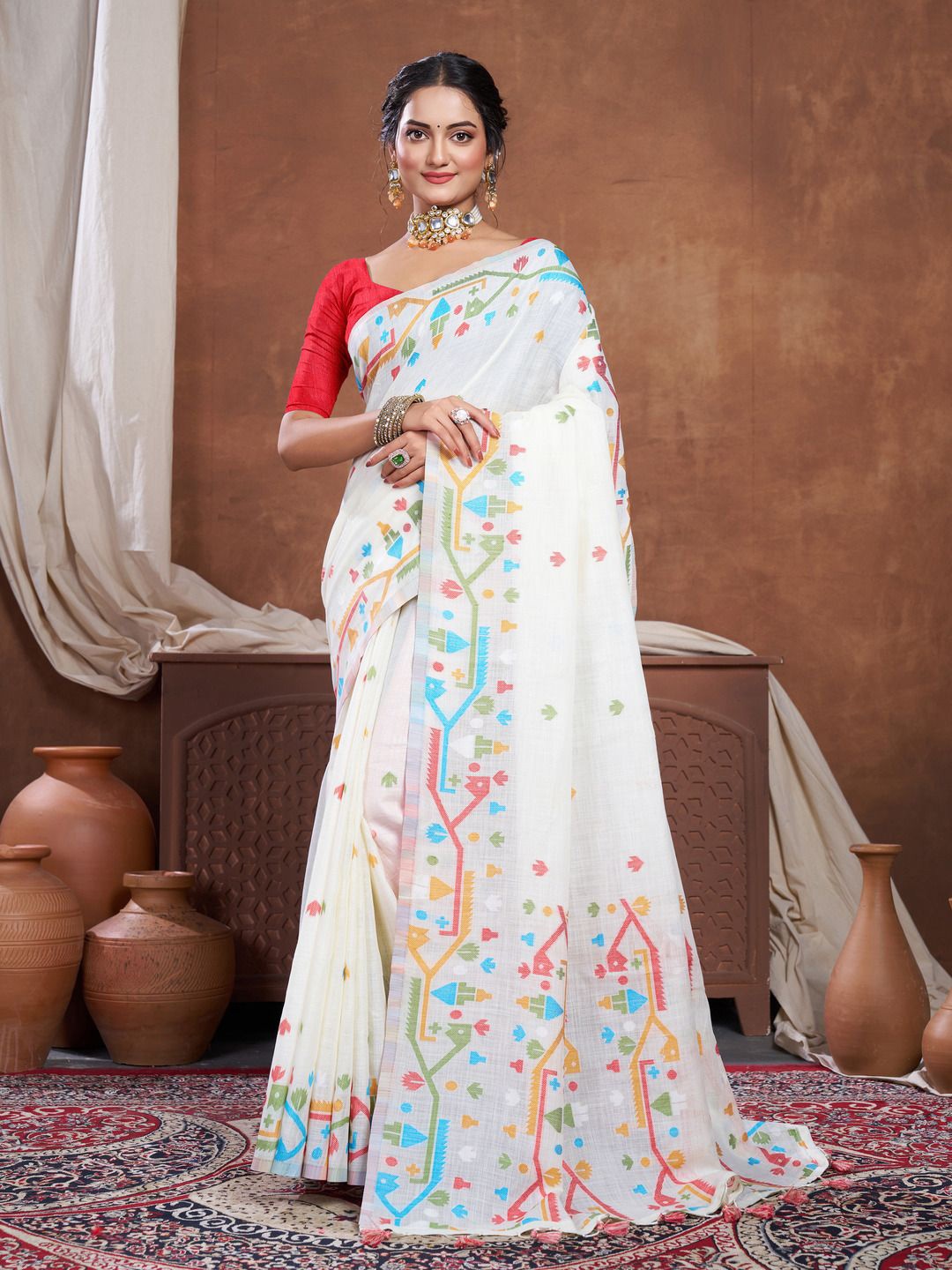 

GAJARAI Woven Design Geometric Jamdani Saree, White
