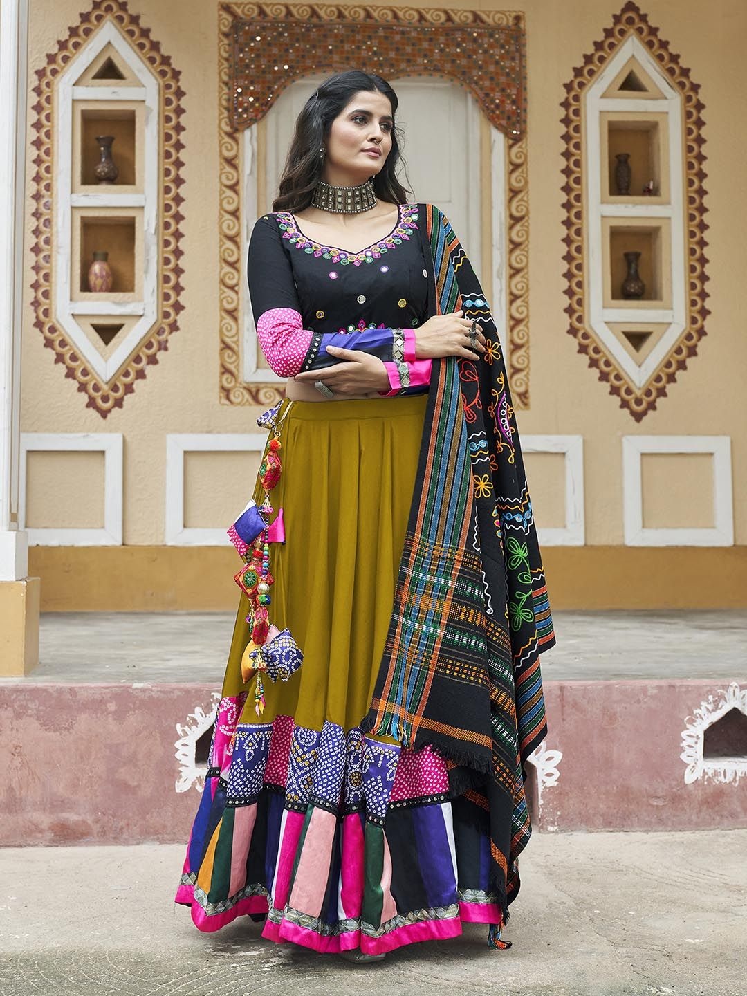 

SHUBHKALA Embroidered Thread Work Ready to Wear Lehenga & Blouse With Dupatta, Green