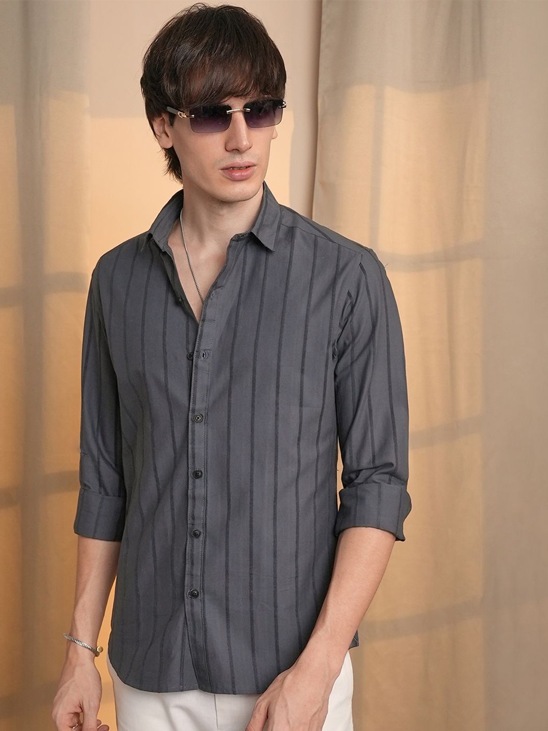 

Campus Sutra Men Comfort Spread Collar Striped Polycotton Casual Shirt, Black