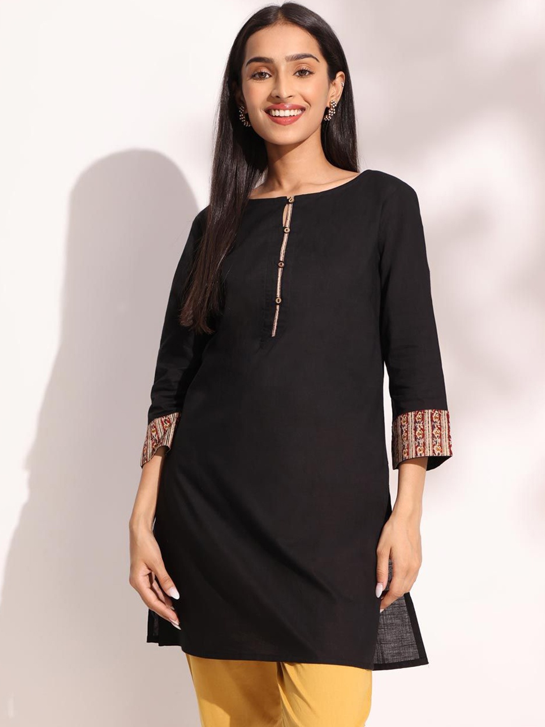 

Fabindia Boat Neck Pure Cotton Straight Kurti, Black