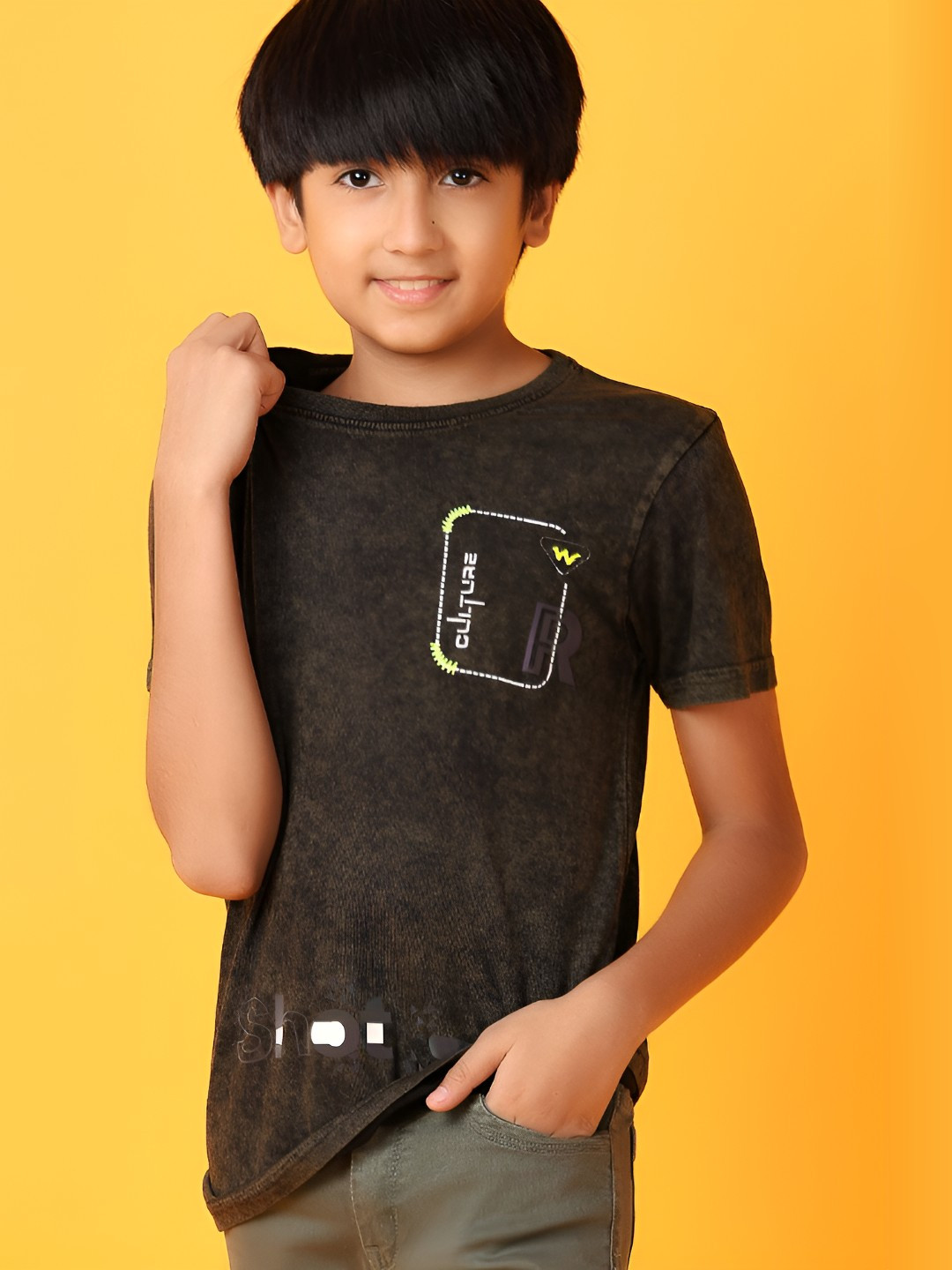 

V-Mart Boys Solid Round Neck Cotton T-Shirt, Olive