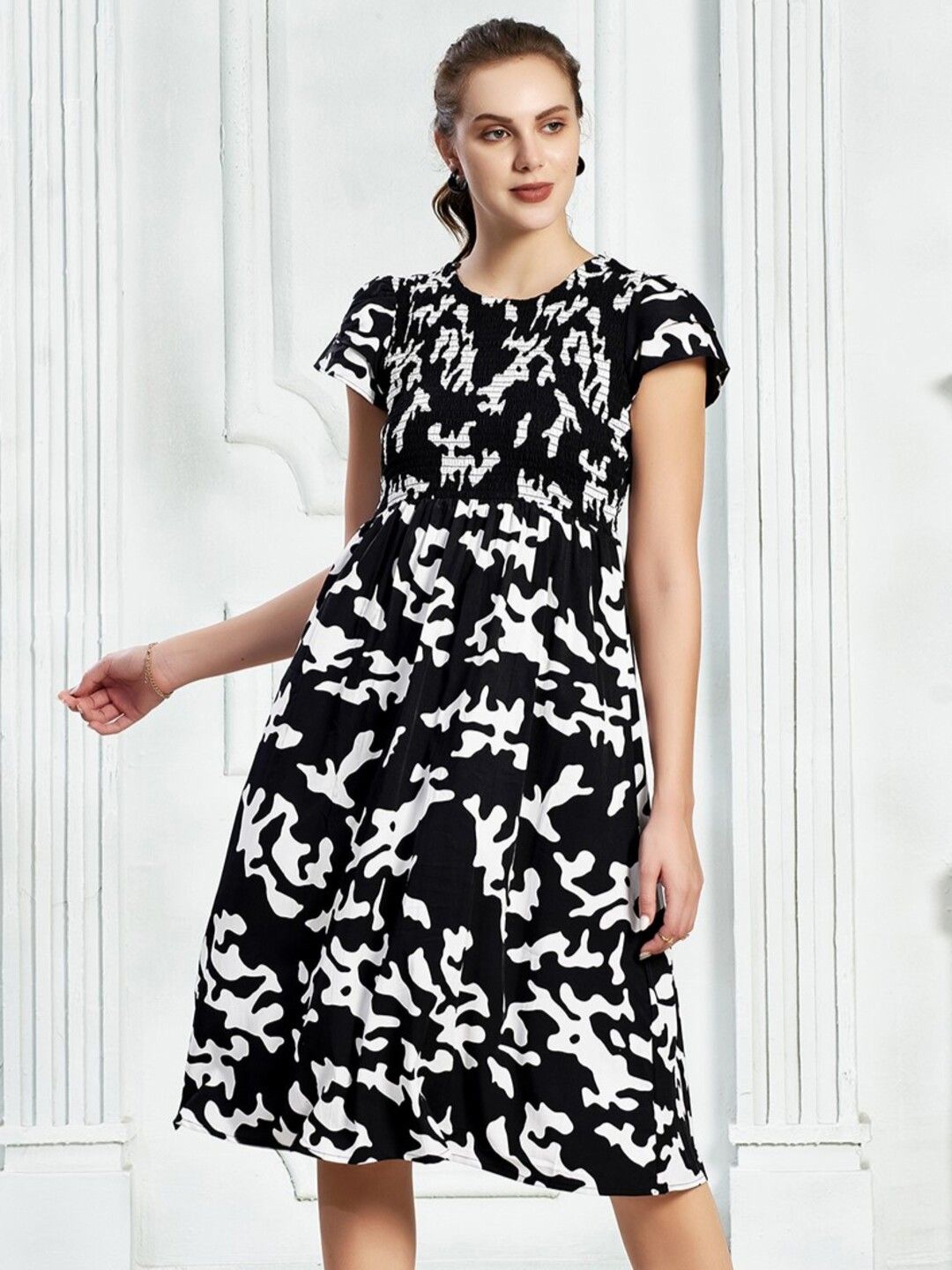 

Selvia Printed Crepe A-Line Dress, Black
