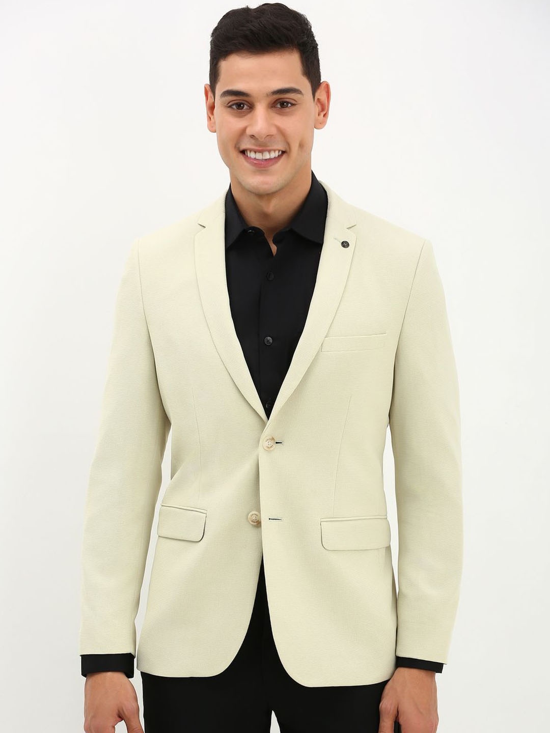 

Allen Solly Textured Notched Lapel Collar Slim-Fit Single-Breasted Blazer, Cream