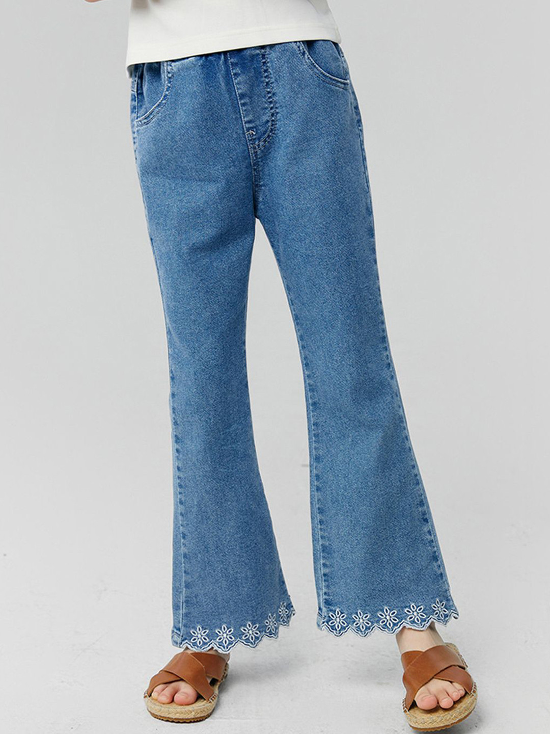

INCLUD Girls Elasticated Scalloped Edge Denim Bootcut Jeans, Blue